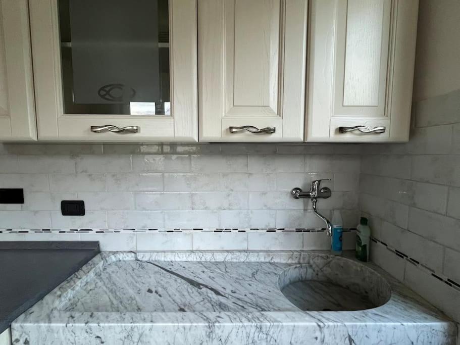 Appartamento in villetta bifamiliare con giardino view 3