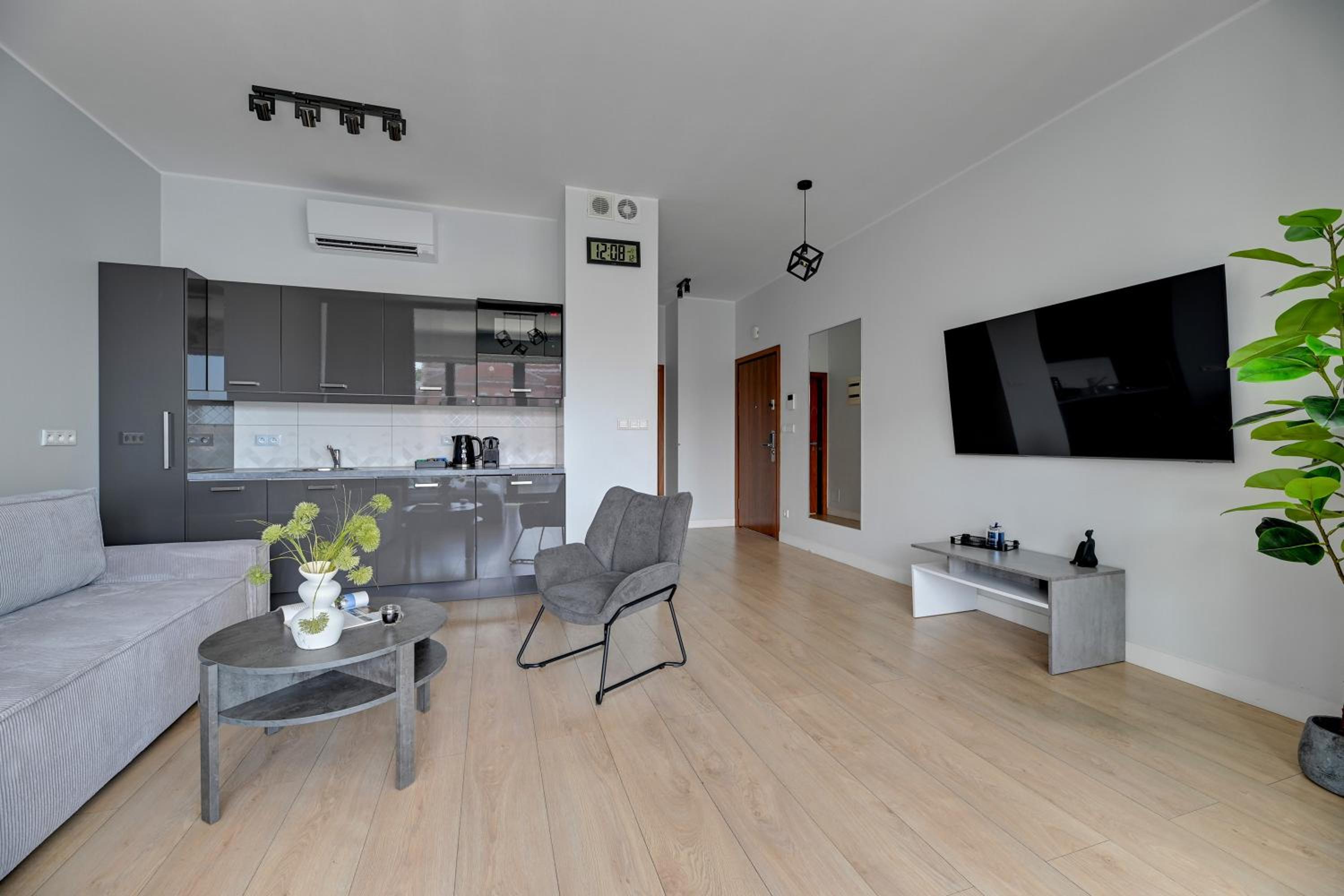 Symfonia Amazing River View Apartment by Downtown Apartments