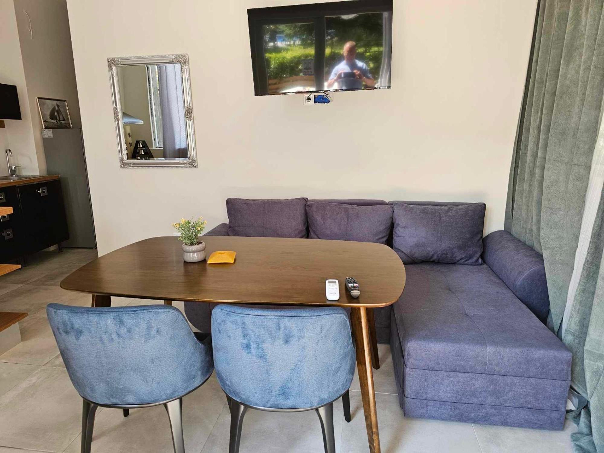 Kiara Apartments