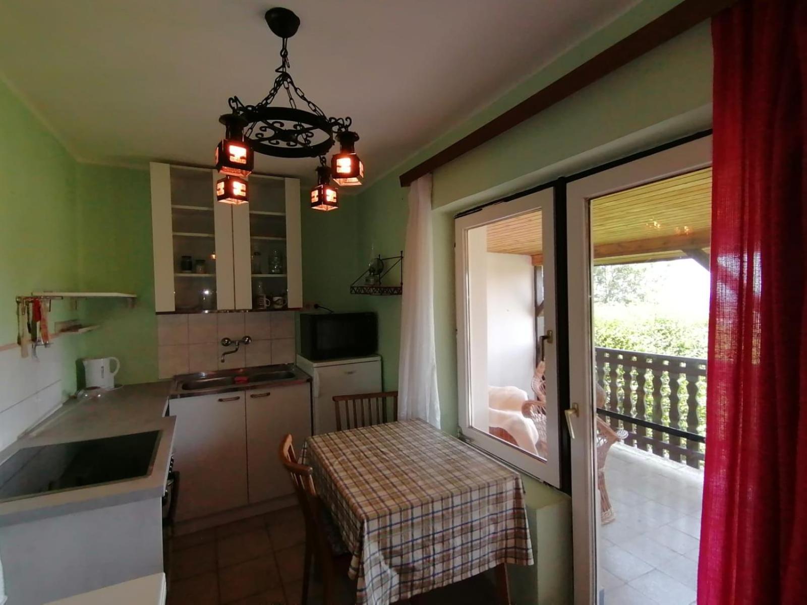 Romantisches Ferienhäuschen in den Weinbergen von Garabonc mit schöner Aussicht view 3