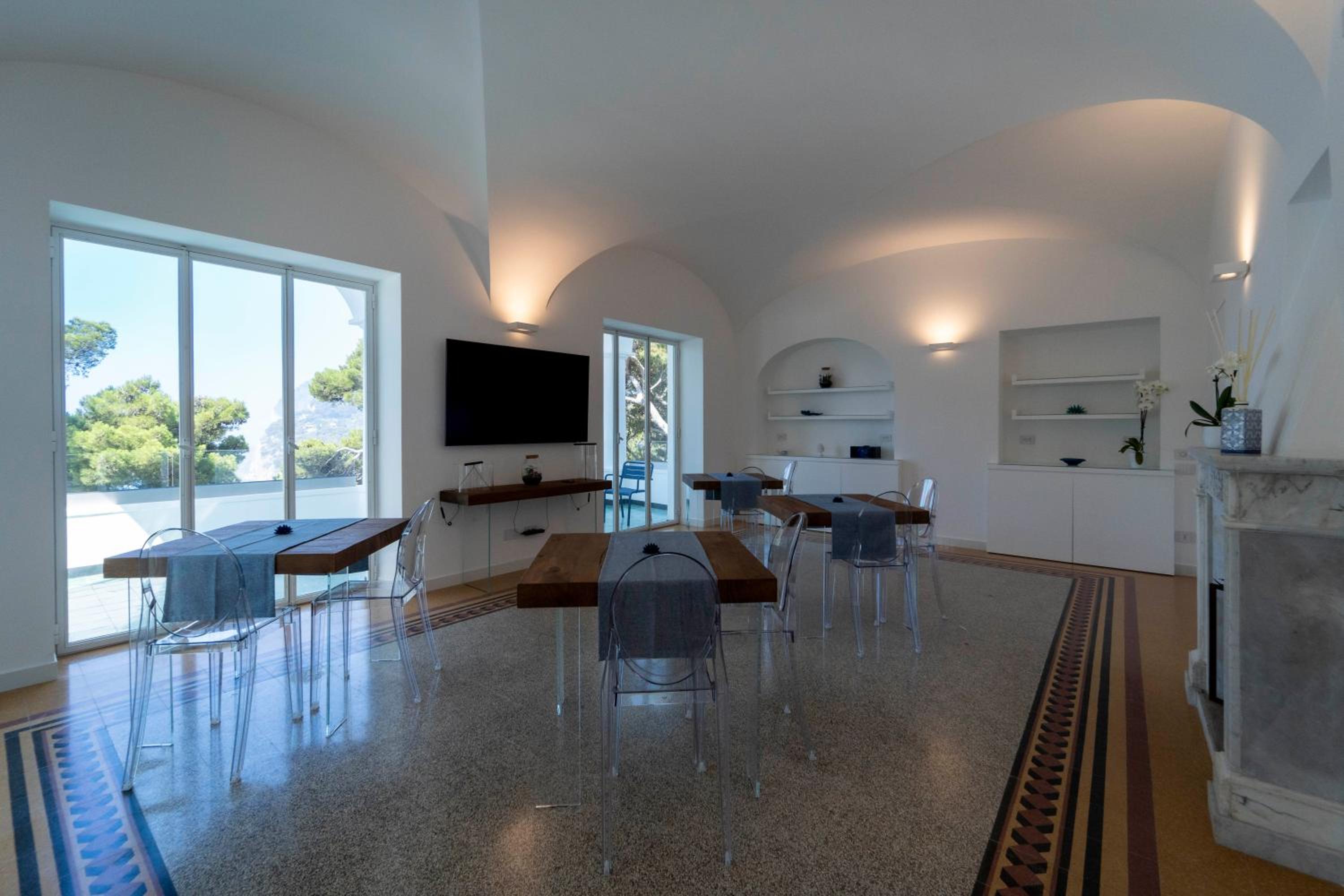 meeting & event spaces