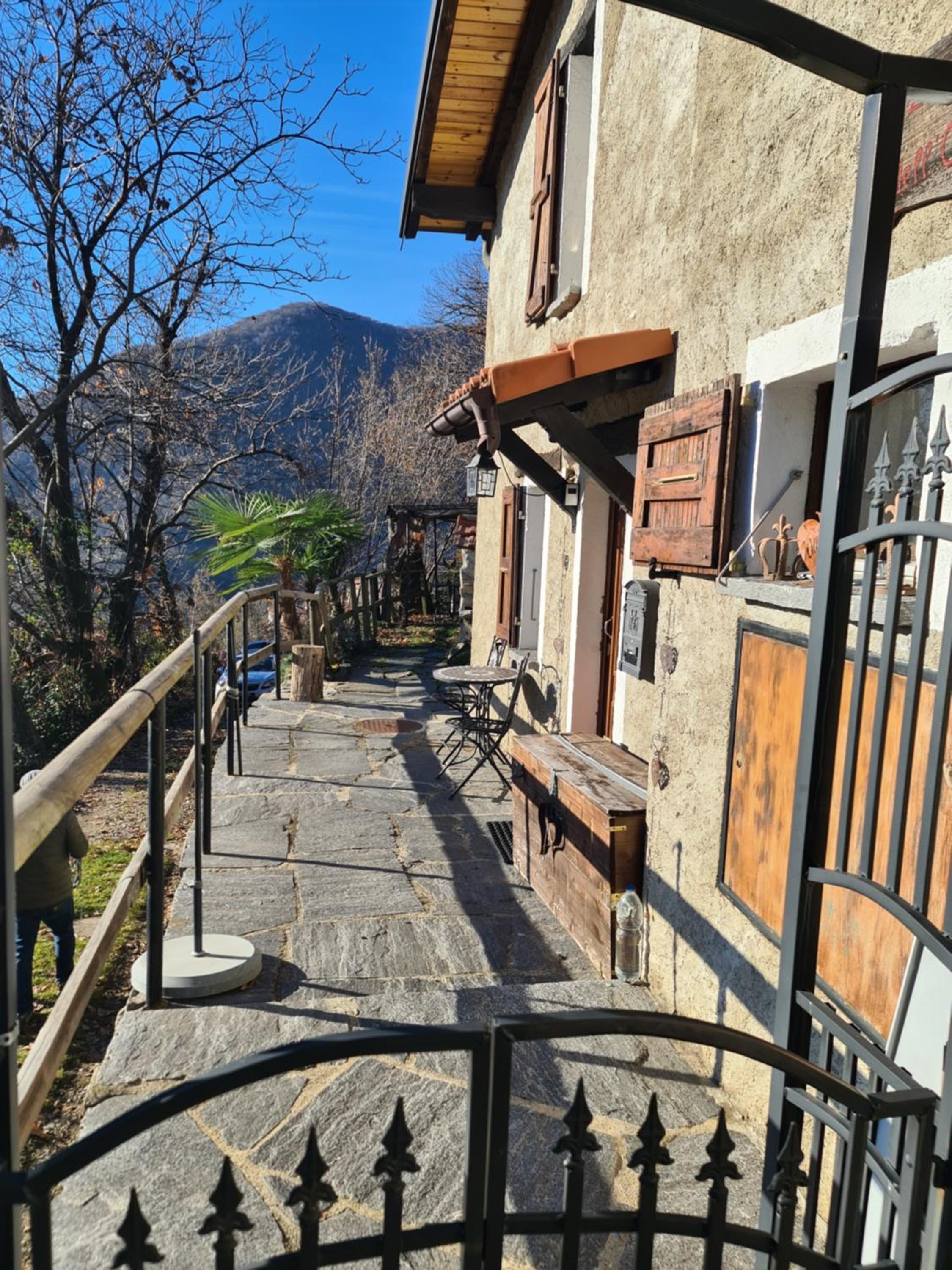 Kleines idyllisches & freistehendes 2 Zimmer Rustico mit 500m2 Umschwung