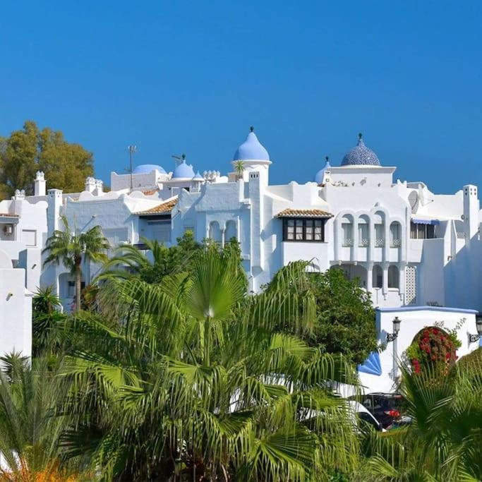 Perfect Location 2 Bed Apart Medina Del Zoco view 3