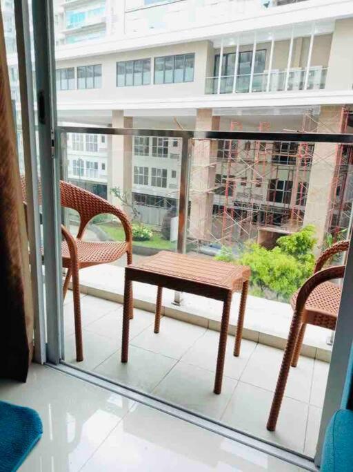 Gateway Pasteur Luxury Apartment view 5