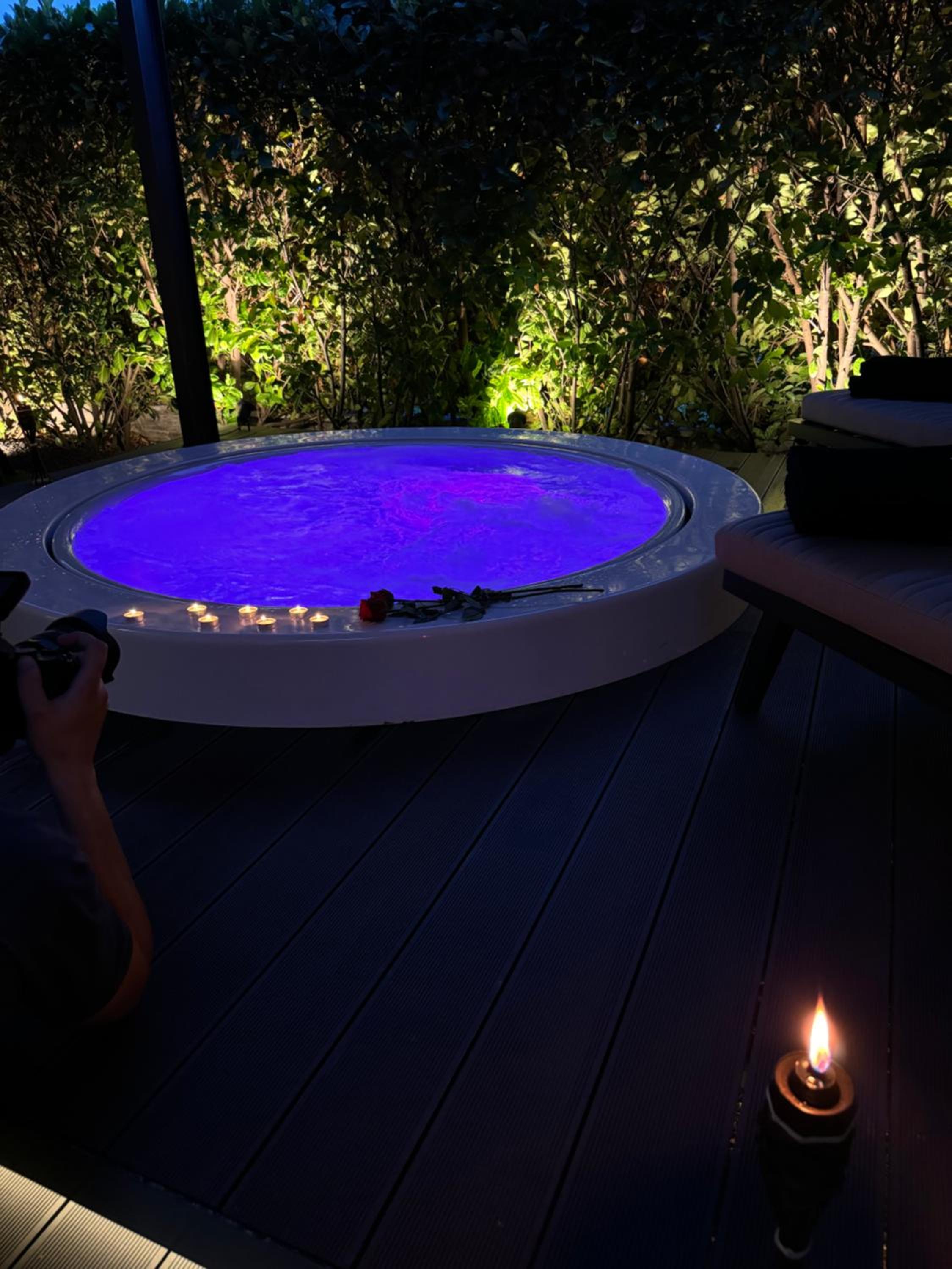 The 007 Residence view 2