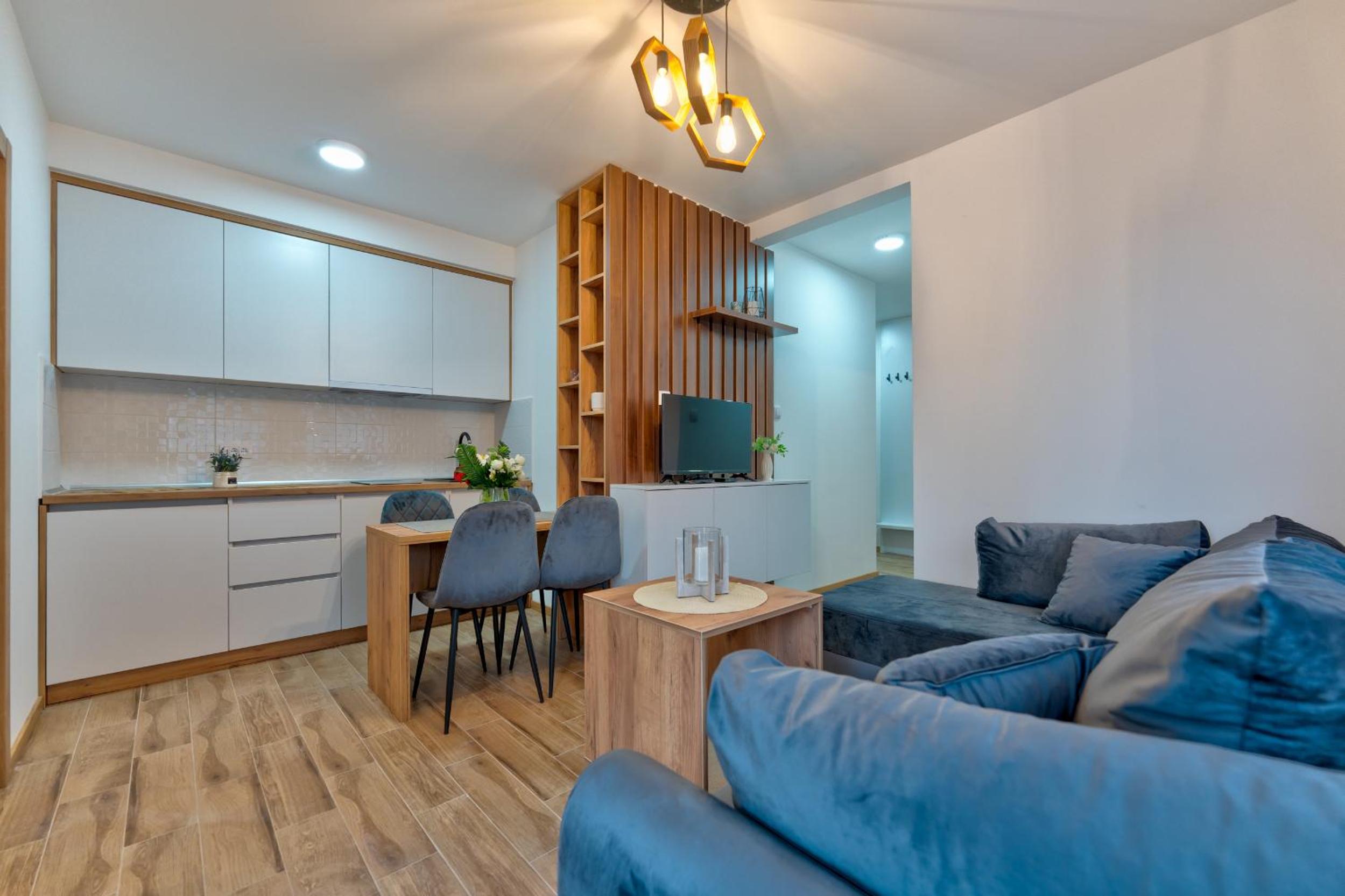 Apartmani AUTENTIK view 2