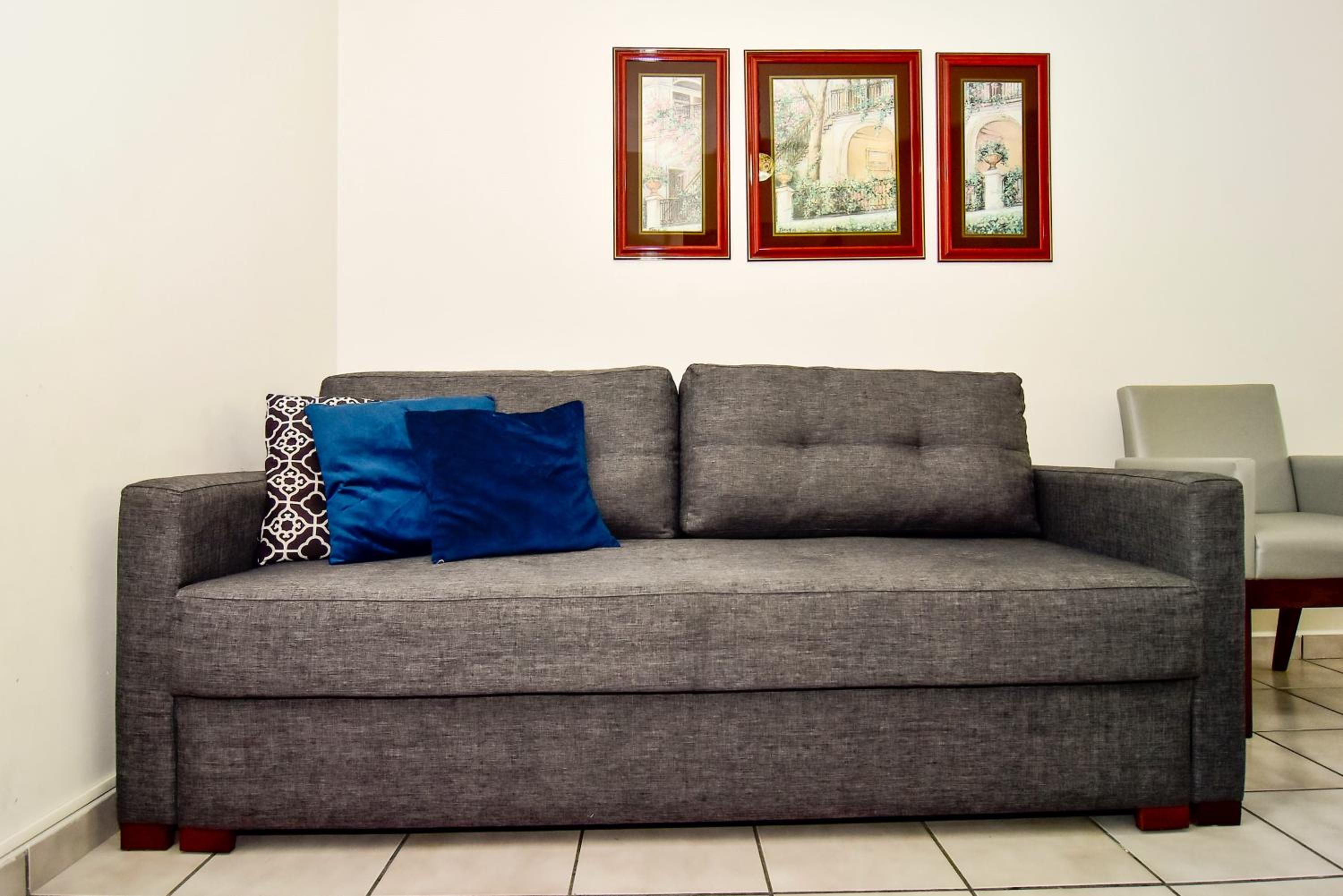 Portal do Vale: Garagem e Wi-fi na Rua 1800 P2497