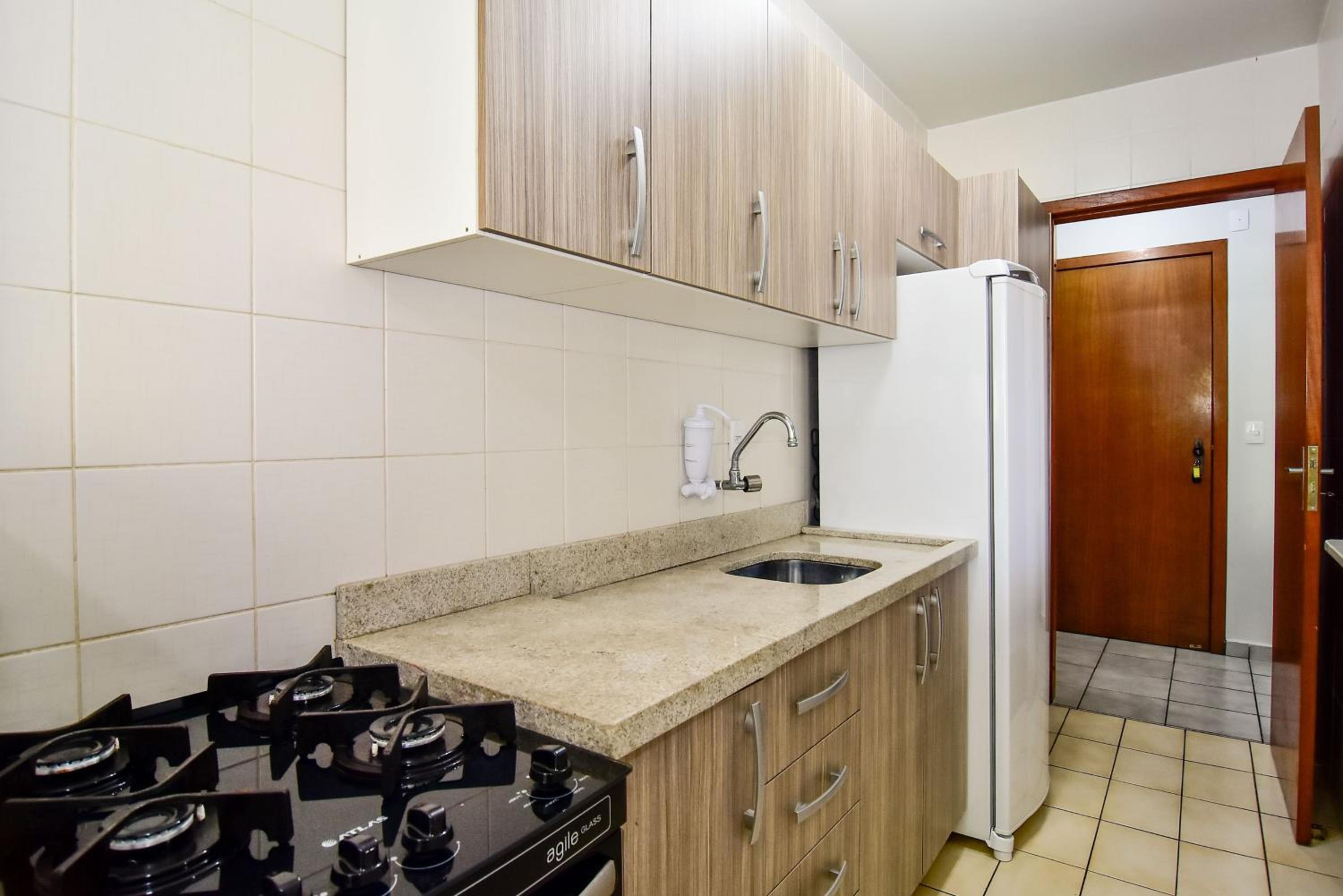 Portal do Vale: Garagem e Wi-fi na Rua 1800 P2497