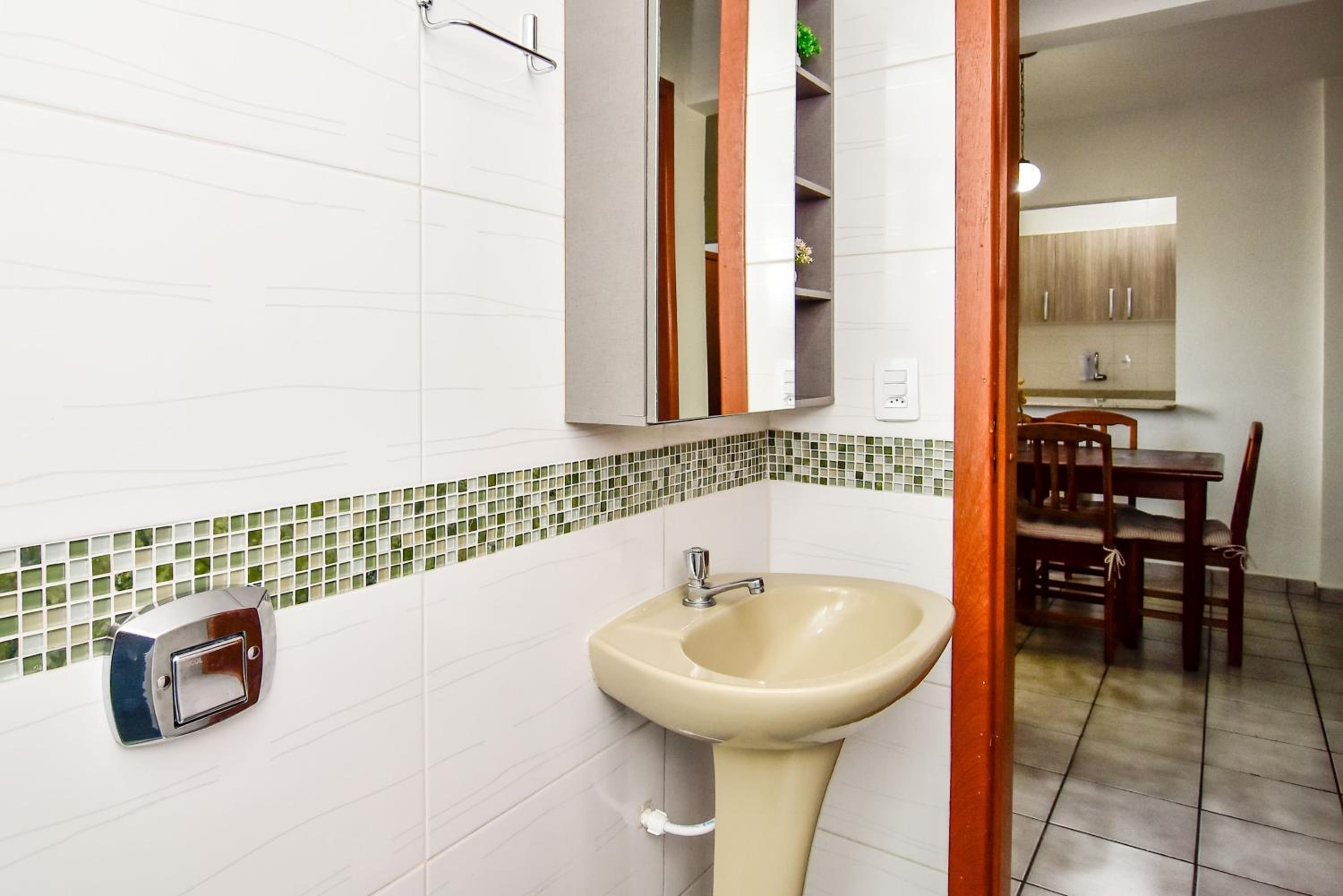 Portal do Vale: Garagem e Wi-fi na Rua 1800 P2497