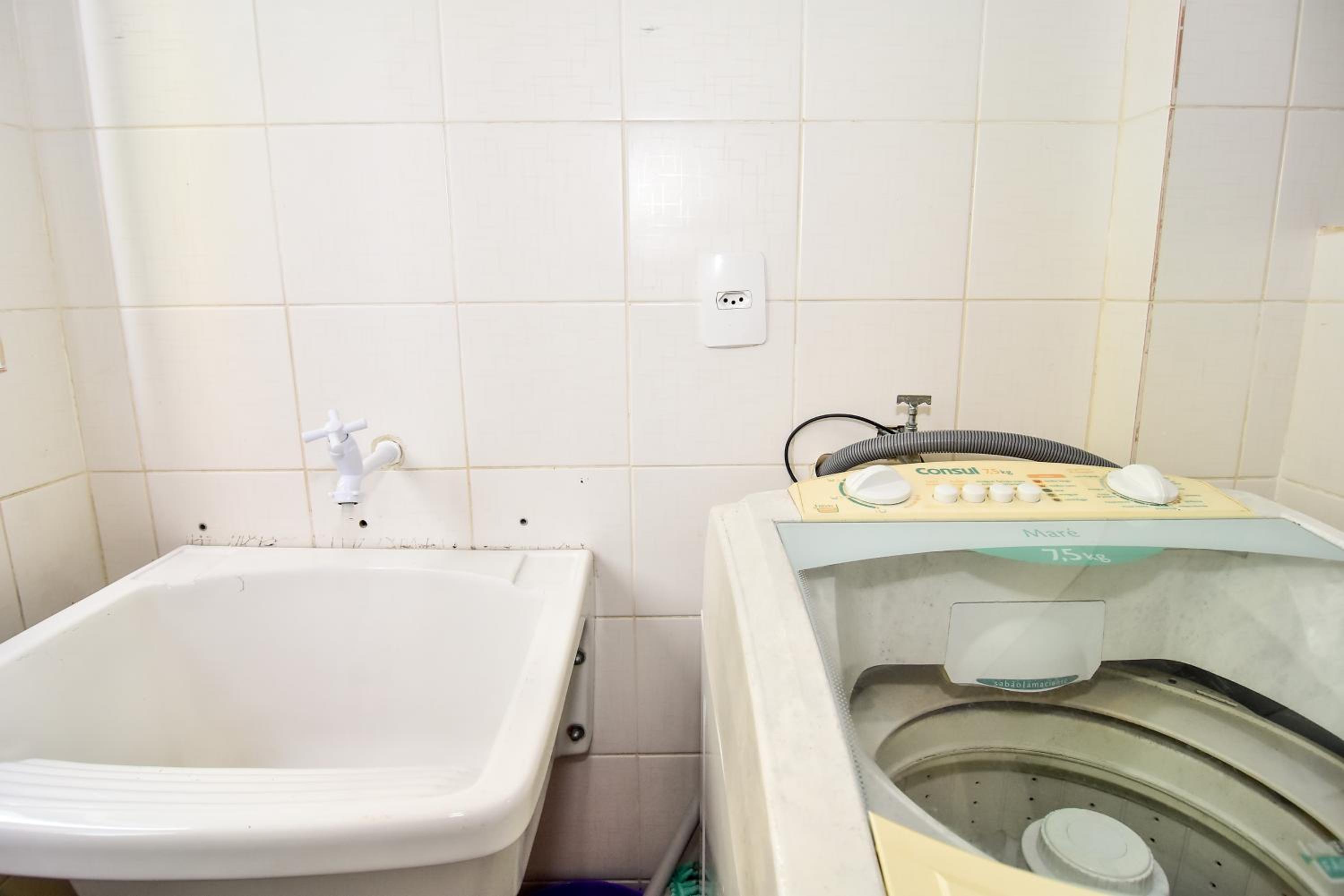 Portal do Vale: Garagem e Wi-fi na Rua 1800 P2497