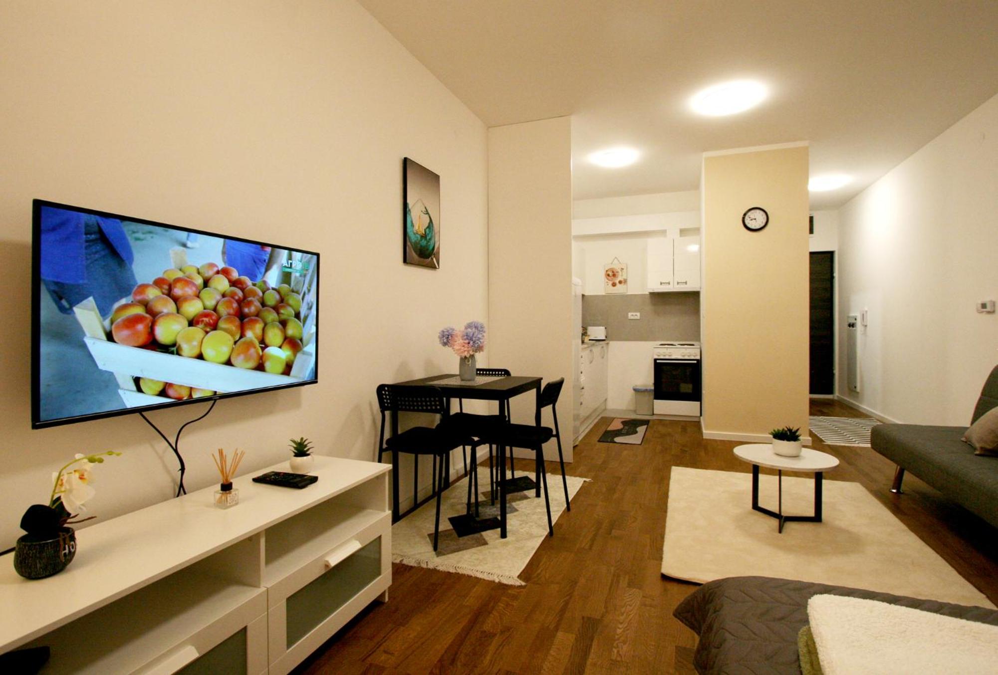 Photo 9