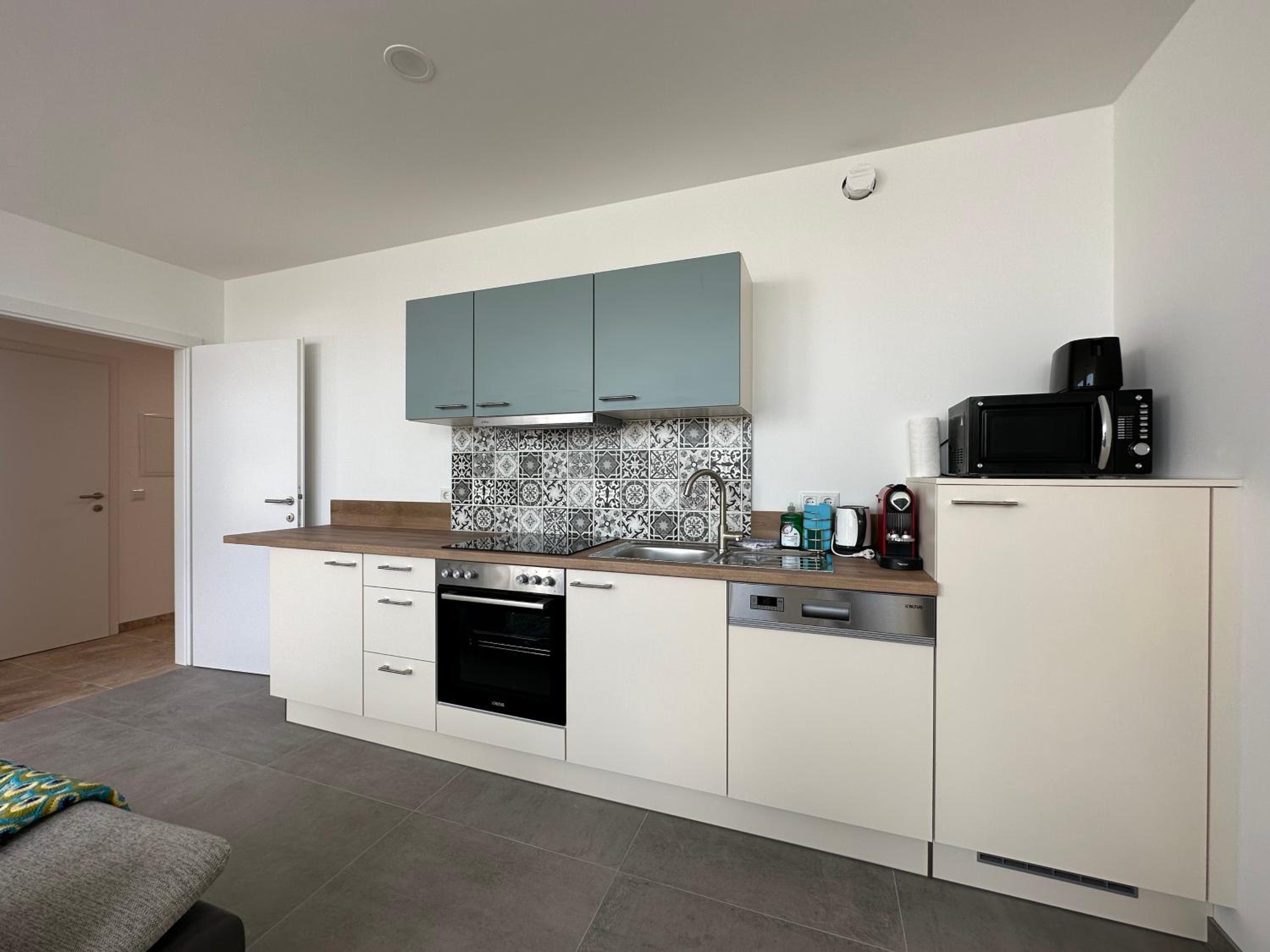 FeelHome-Ausblick-4 Gäste-WiFi-SmartTV