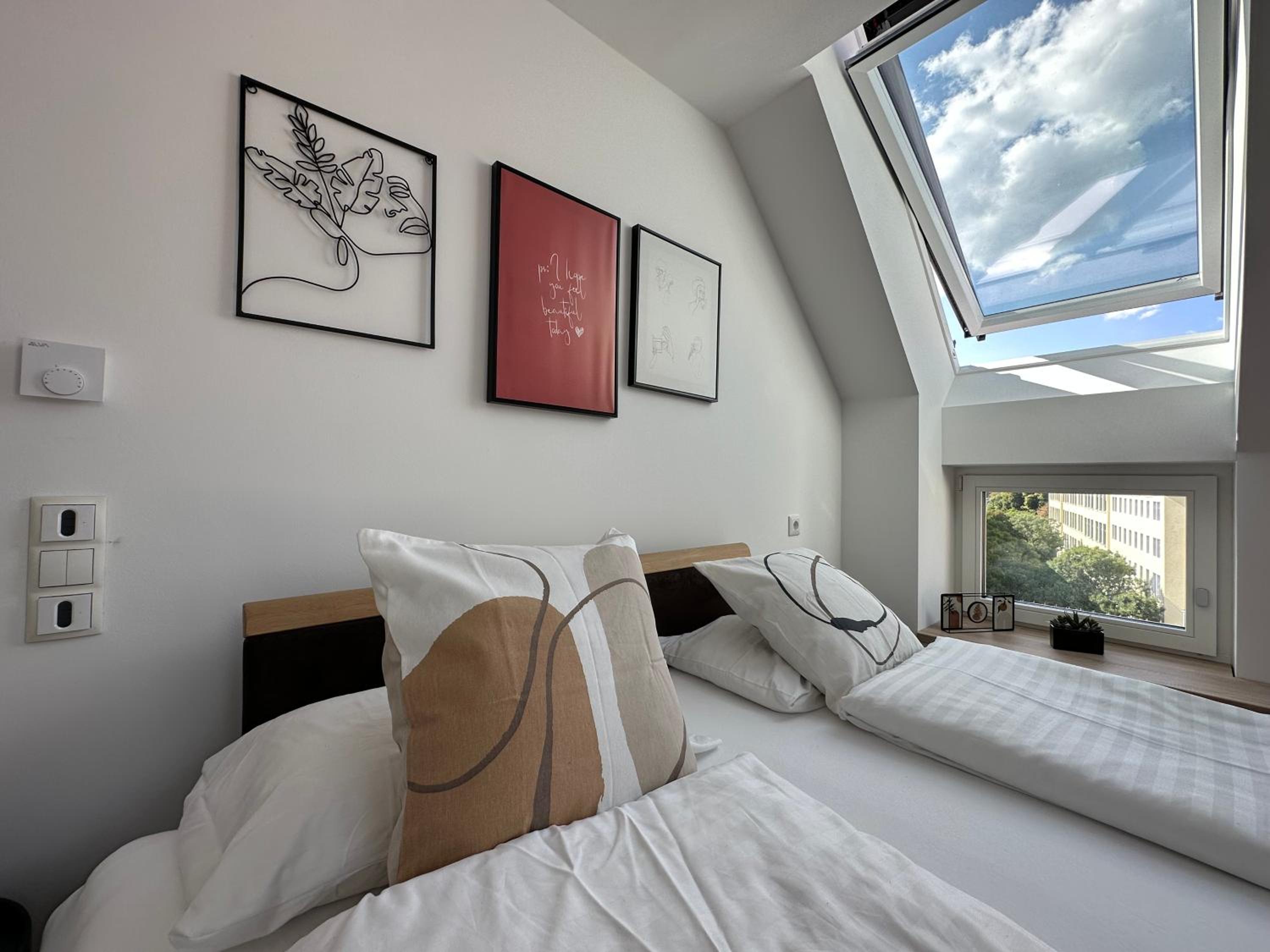 FeelHome-Ausblick-4 Gäste-WiFi-SmartTV