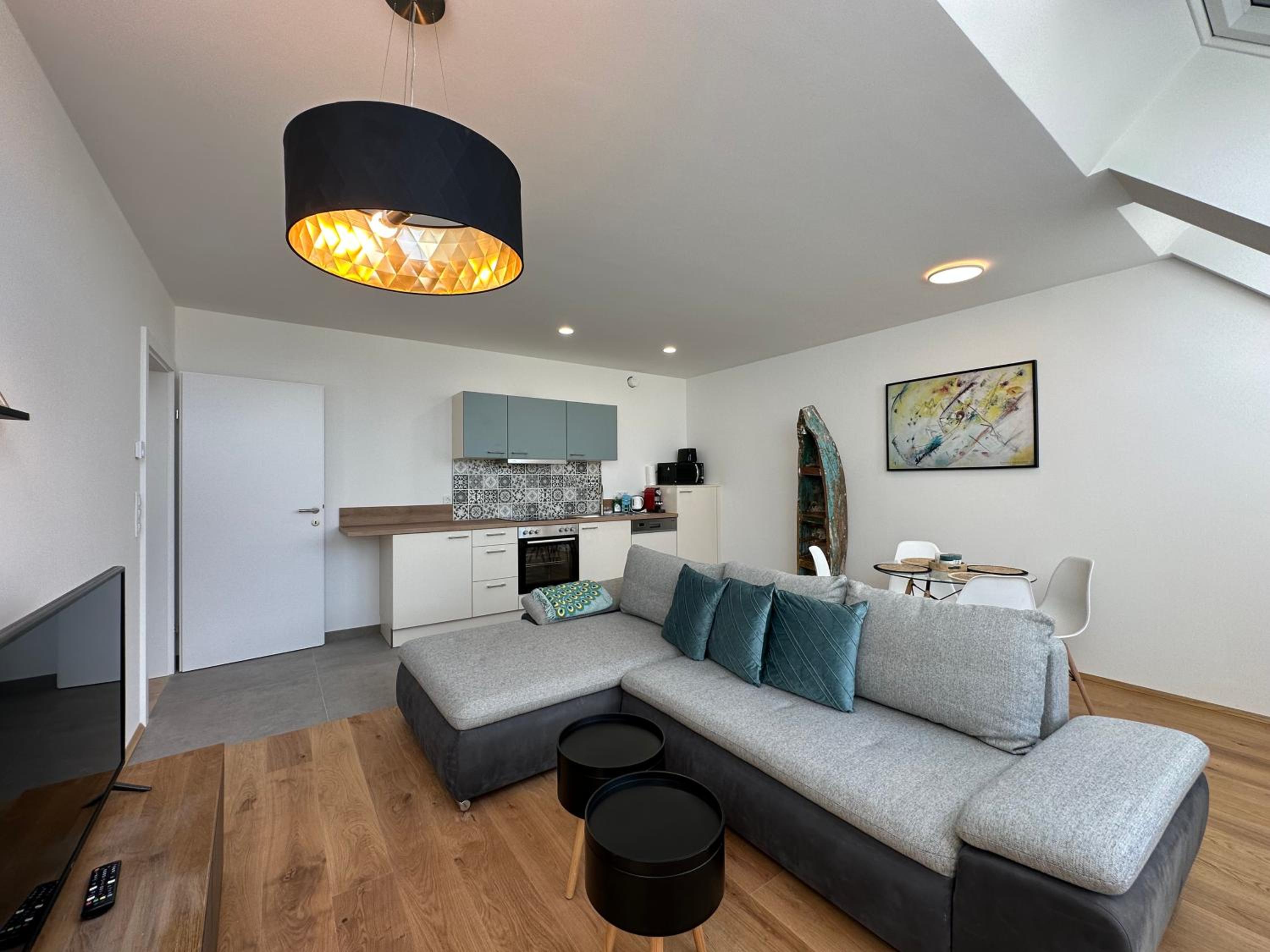 FeelHome-Ausblick-4 Gäste-WiFi-SmartTV
