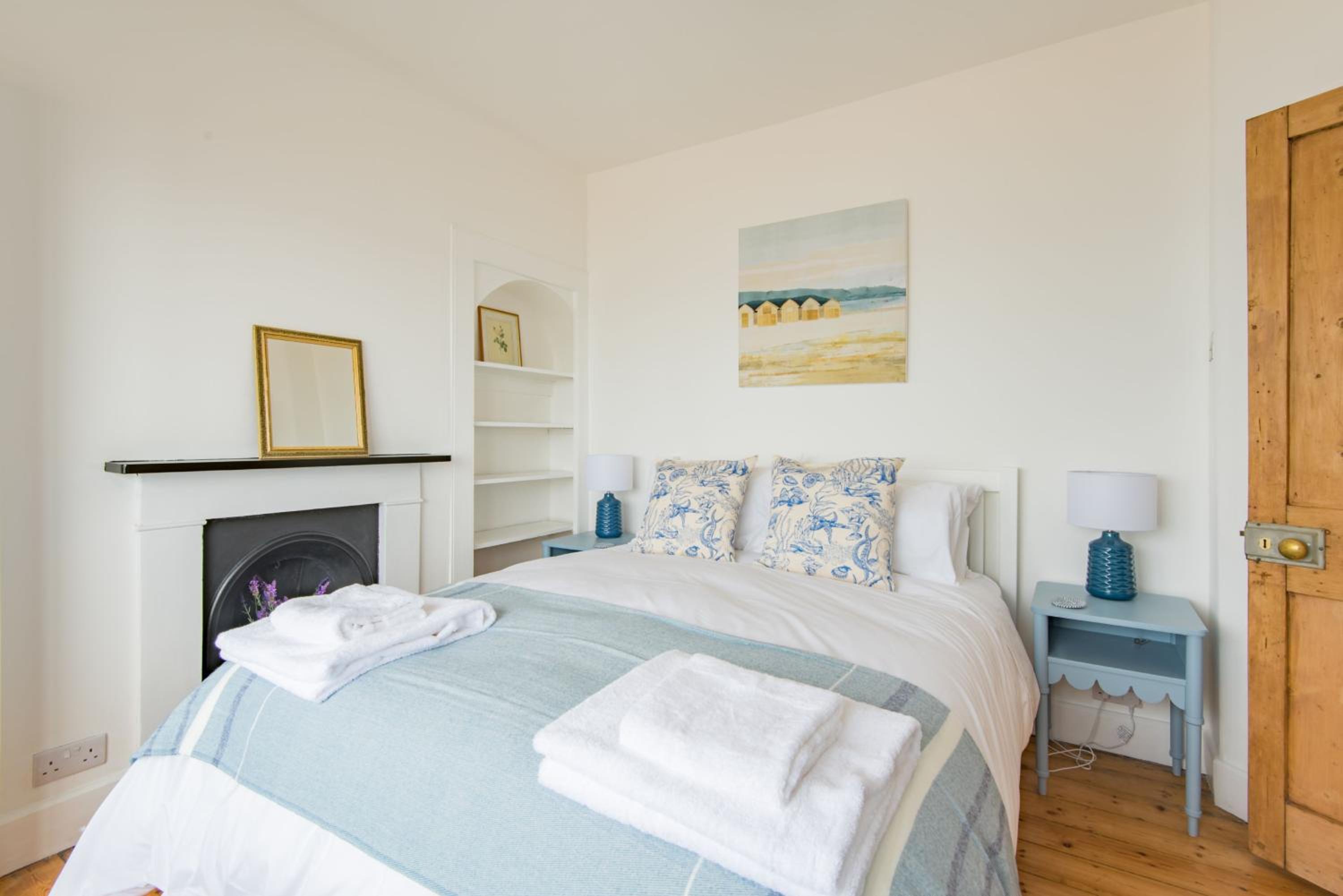 Sea Spray Cottage by Bloom Stays