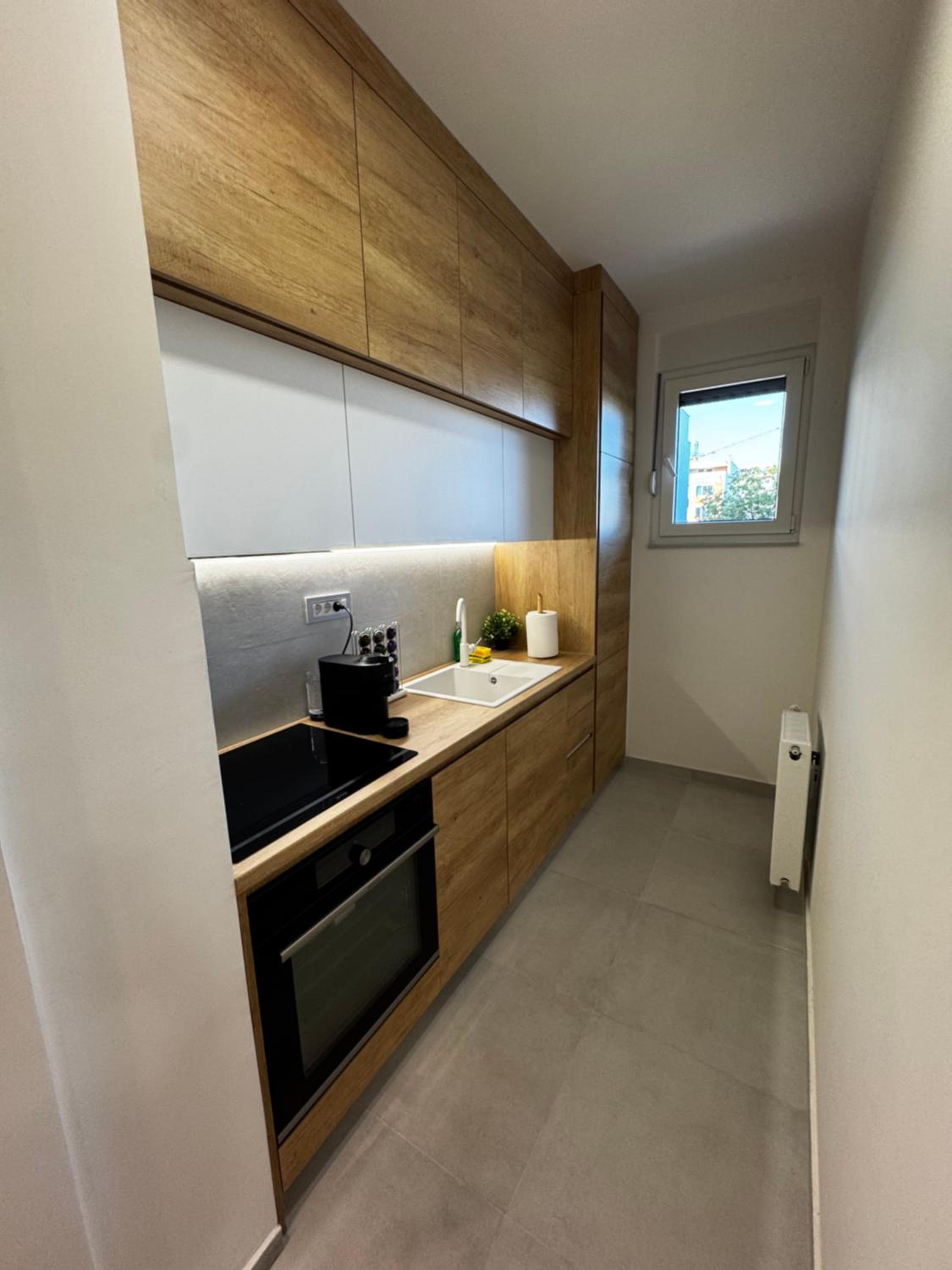 Ninth Cloud Apartman