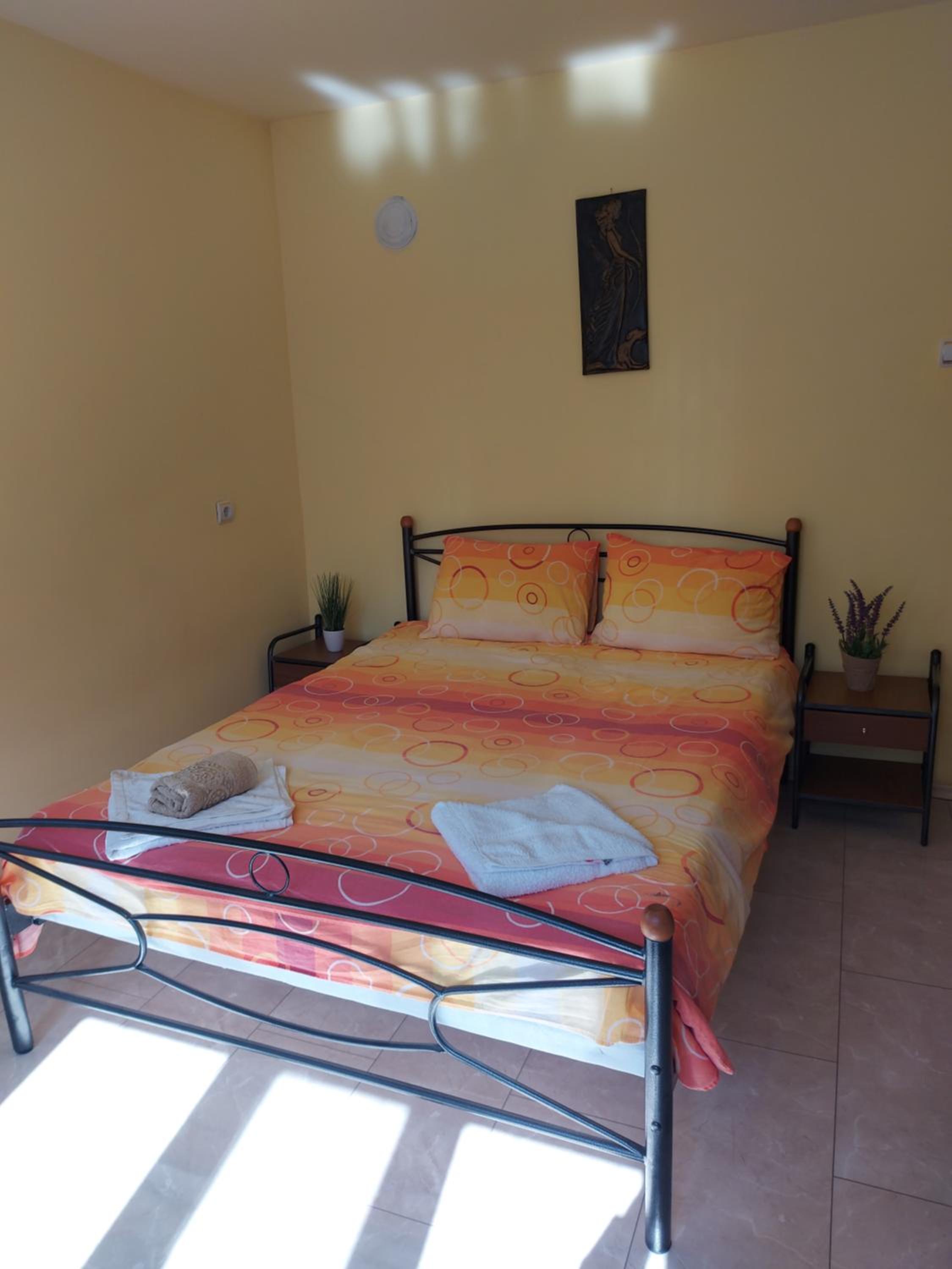 Viktoria House
