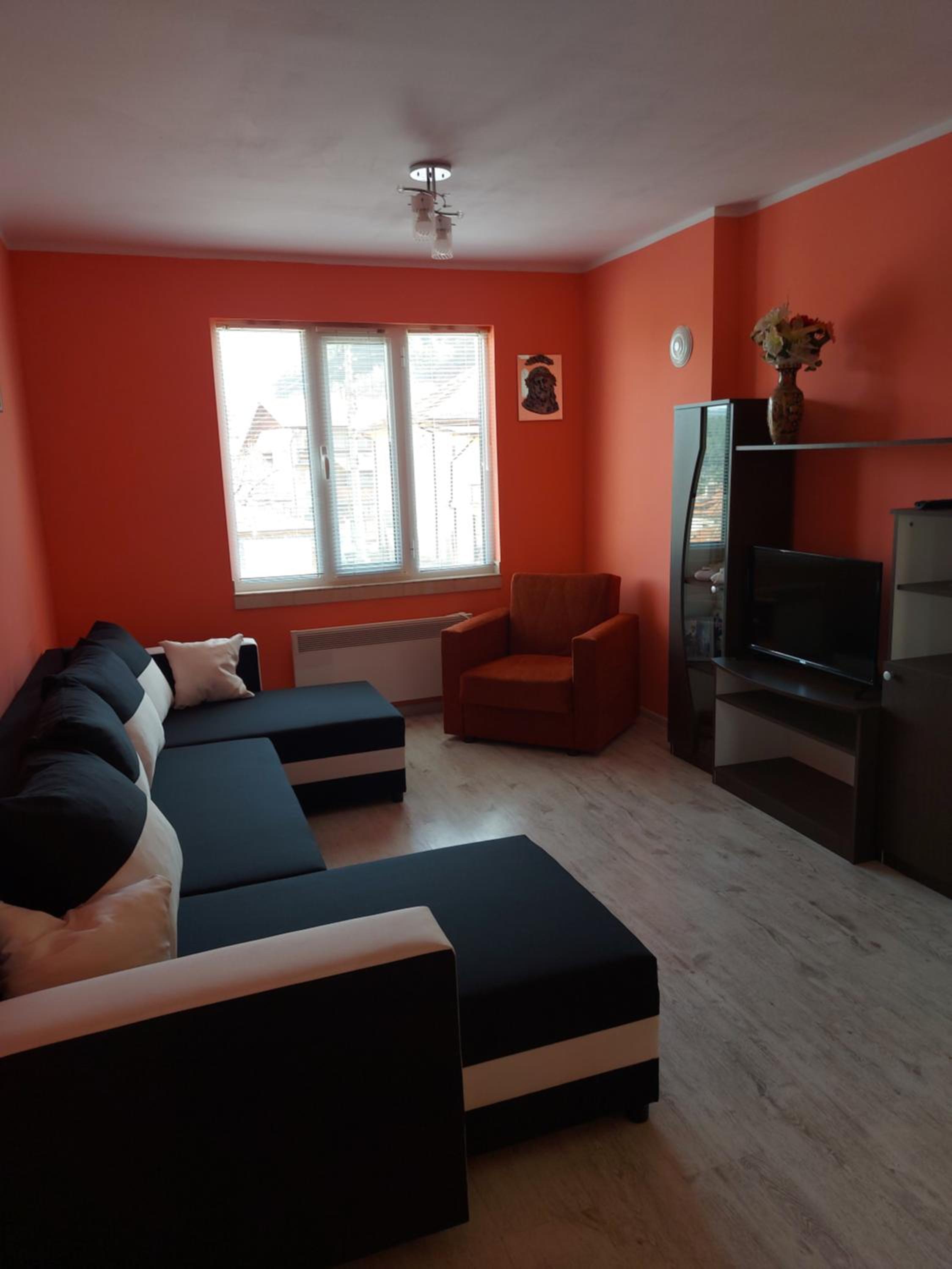 Viktoria House