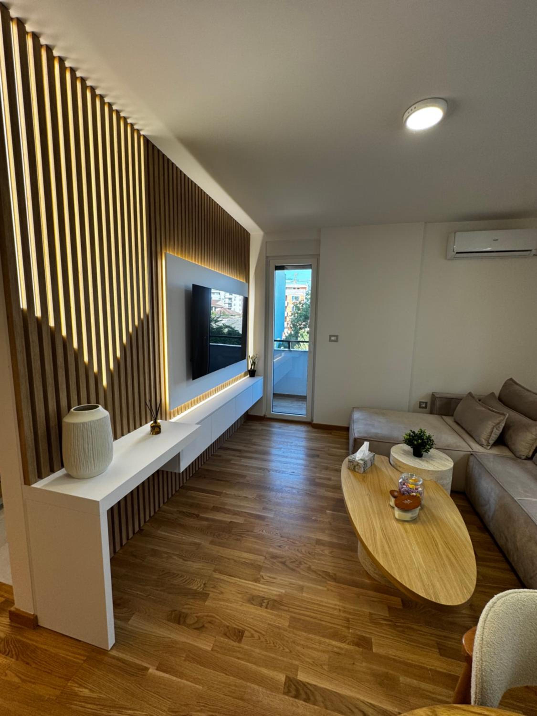Ninth Cloud Apartman