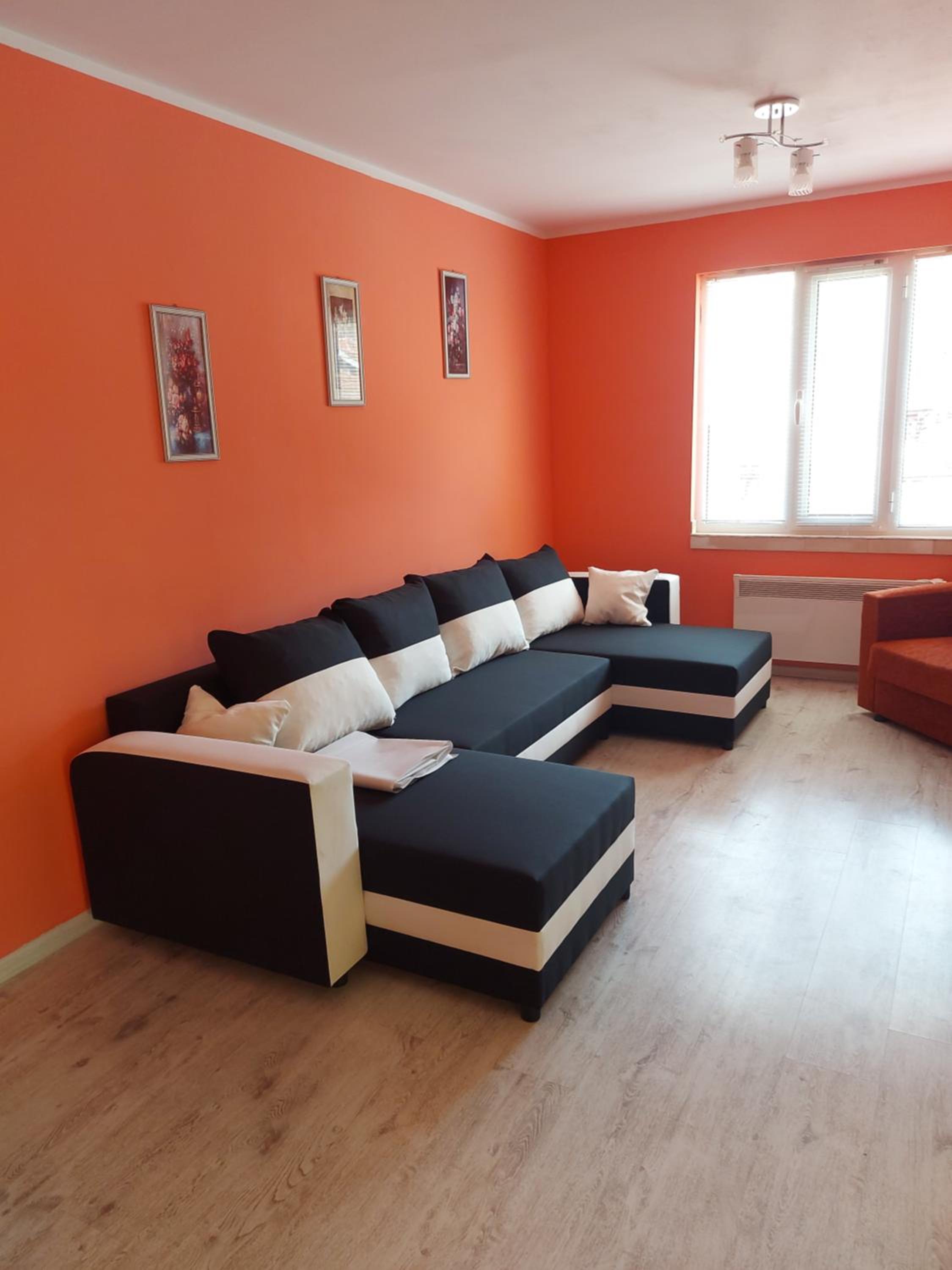 Viktoria House