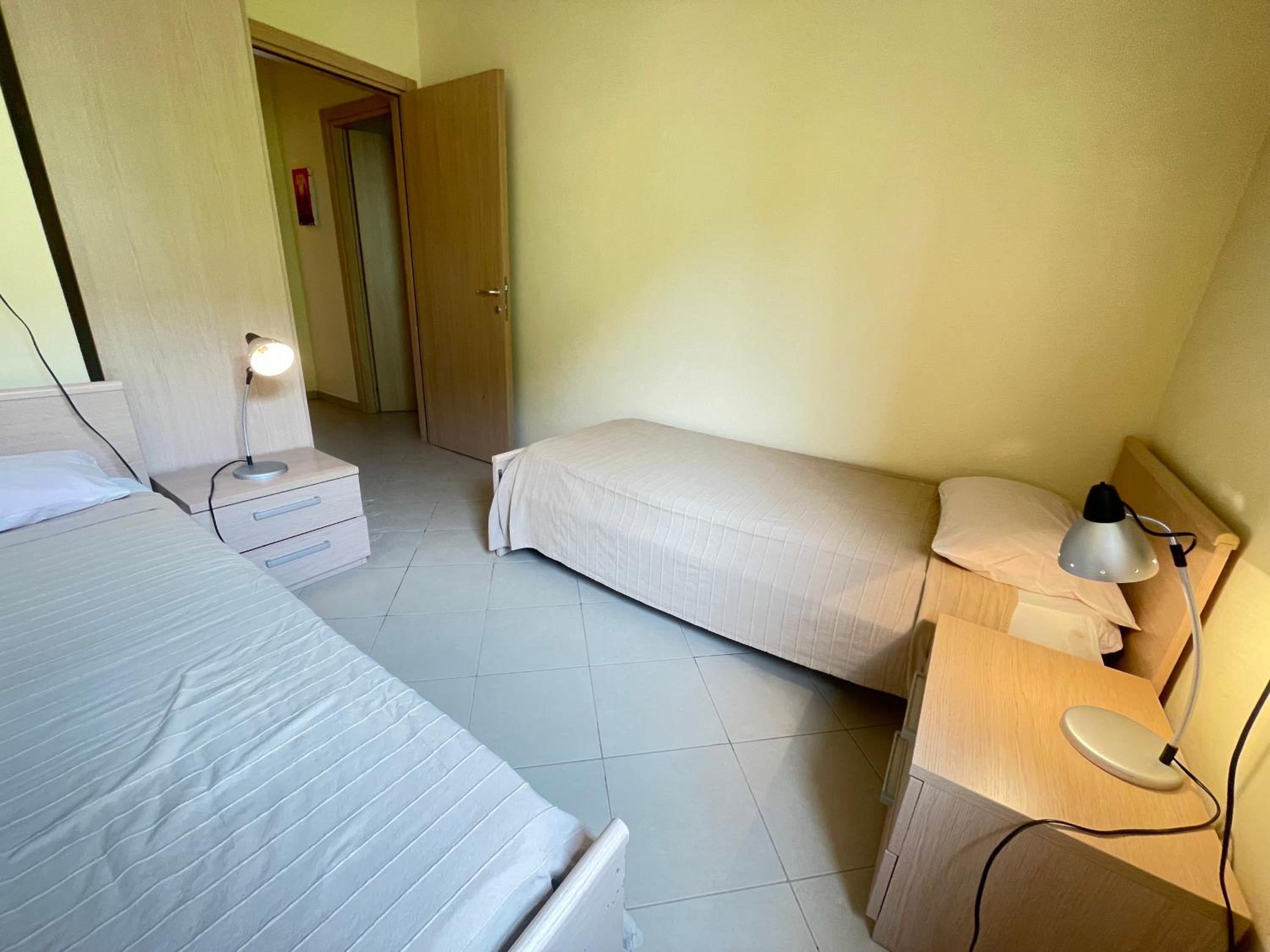 Moradias C12 nice apartment in a residence with pool and security