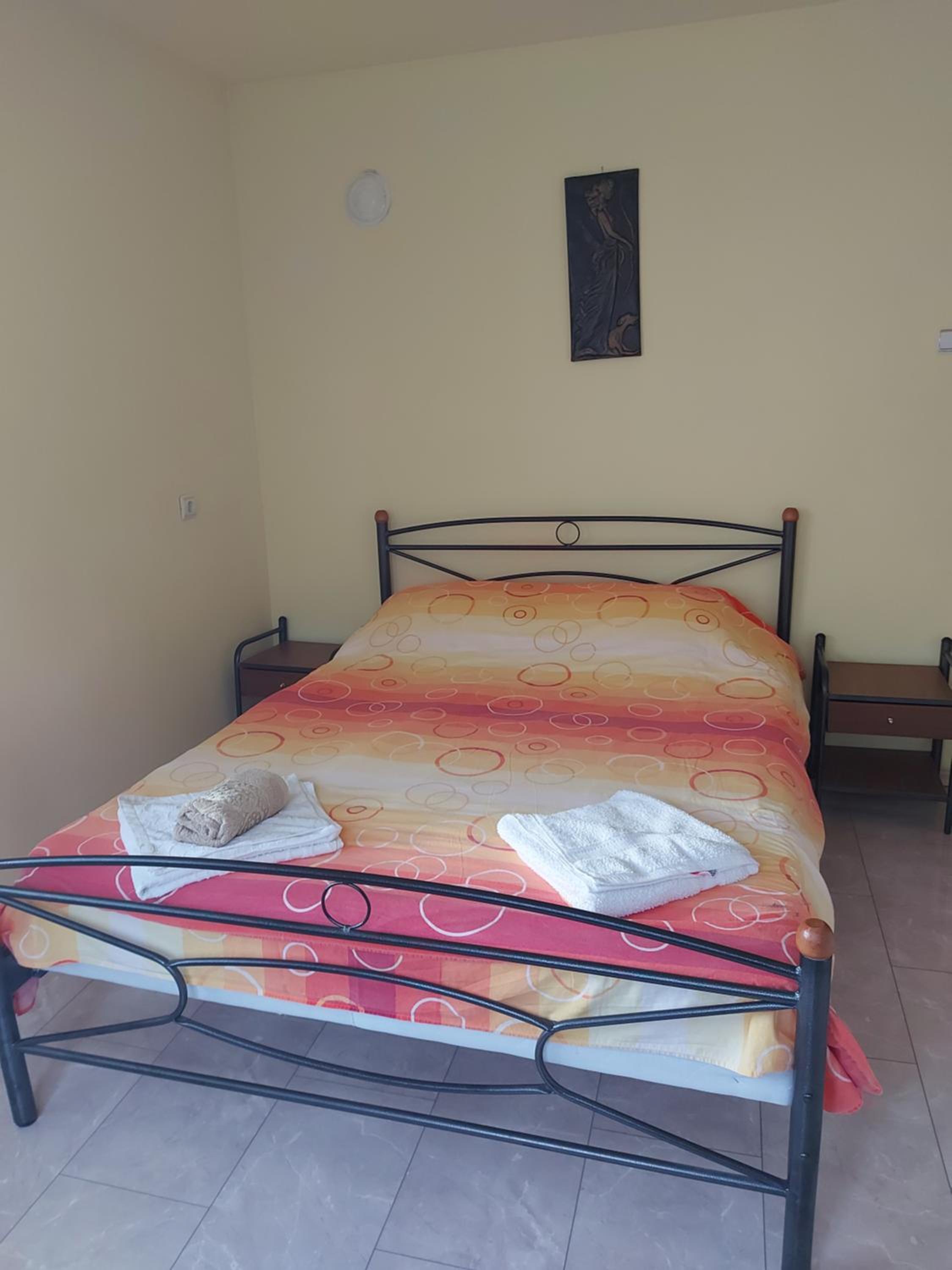 Viktoria House