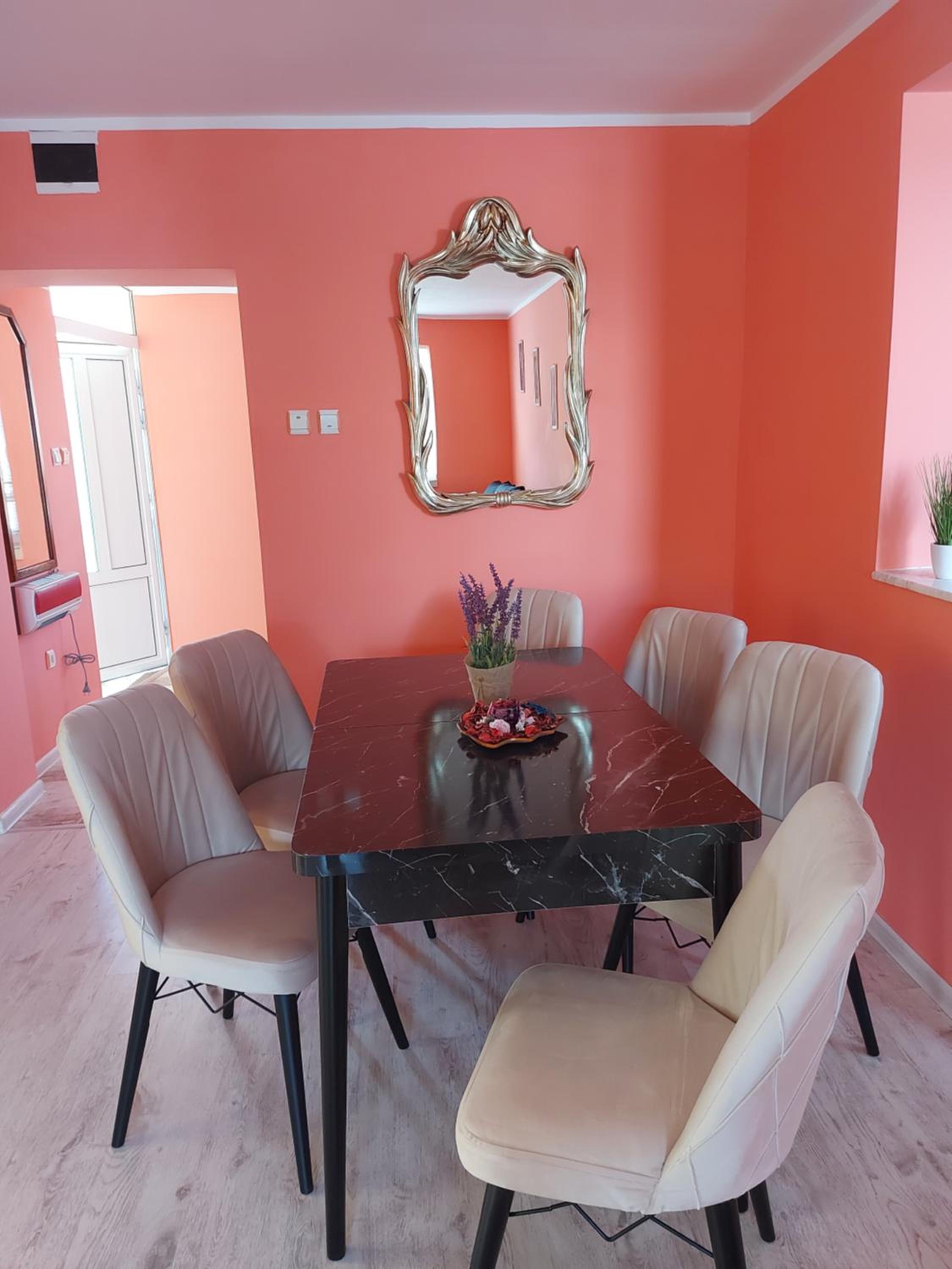 Viktoria House