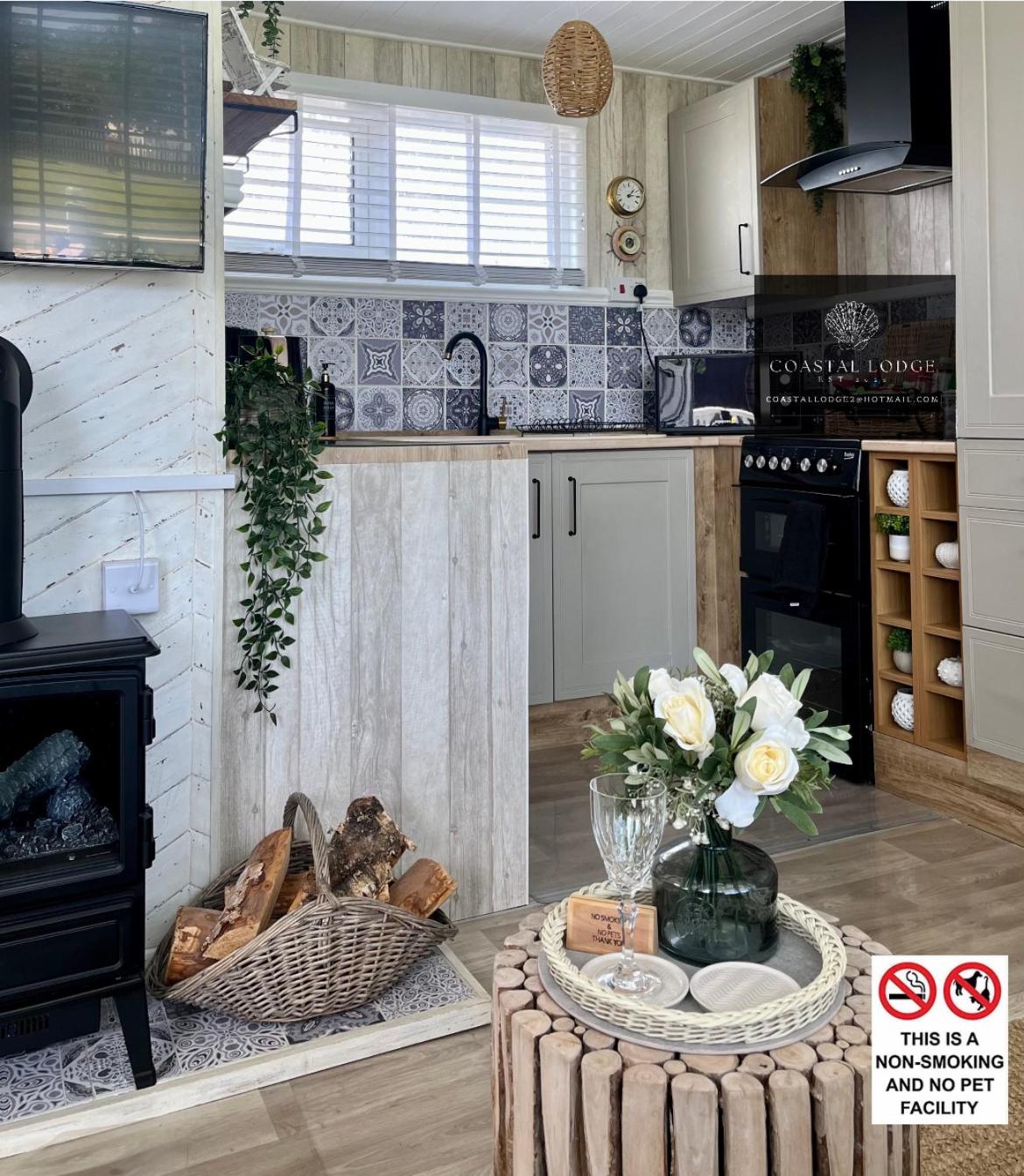 Coastal Lodge, Cherry park, Chapel St Leonards - Nr Skegness view 4