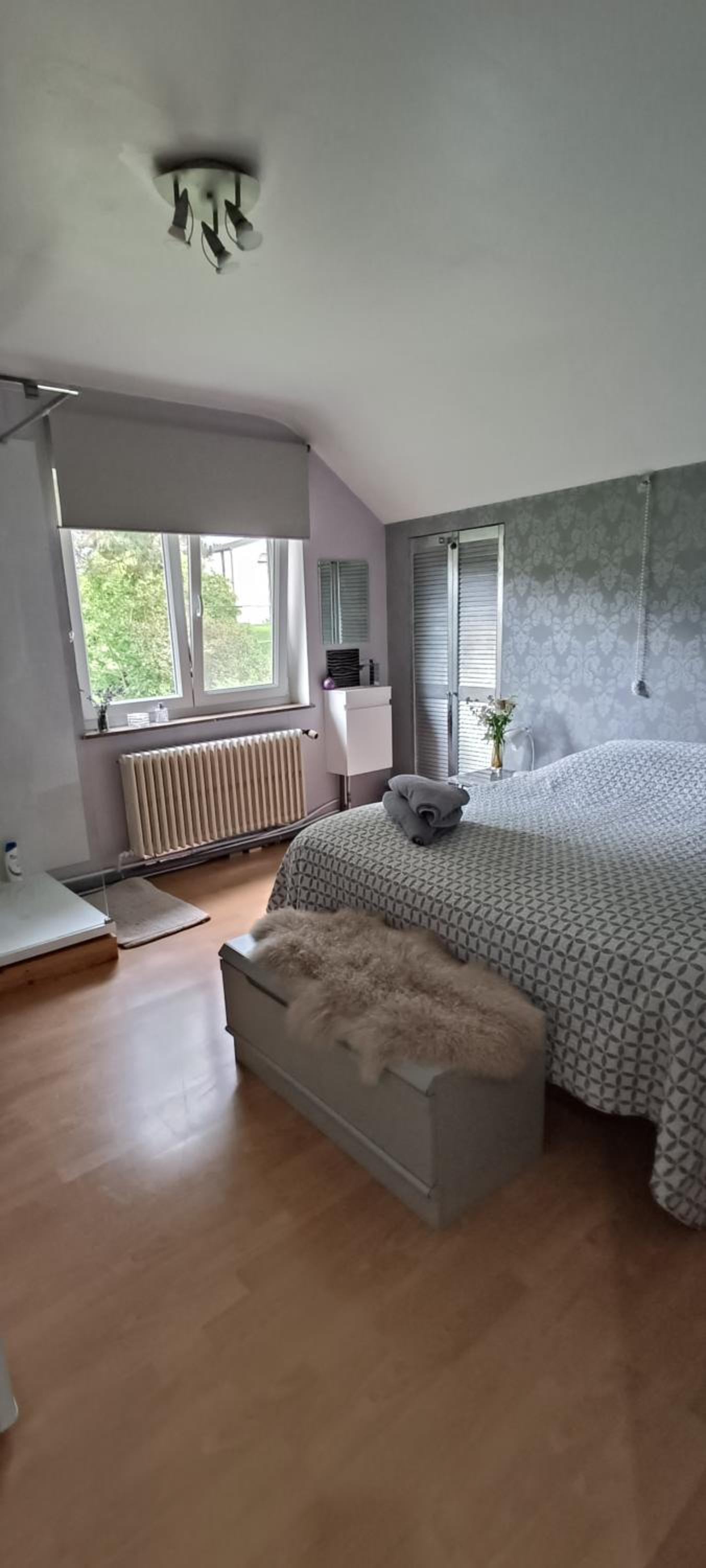 Bed vue sur vallée de la Meuse Namur