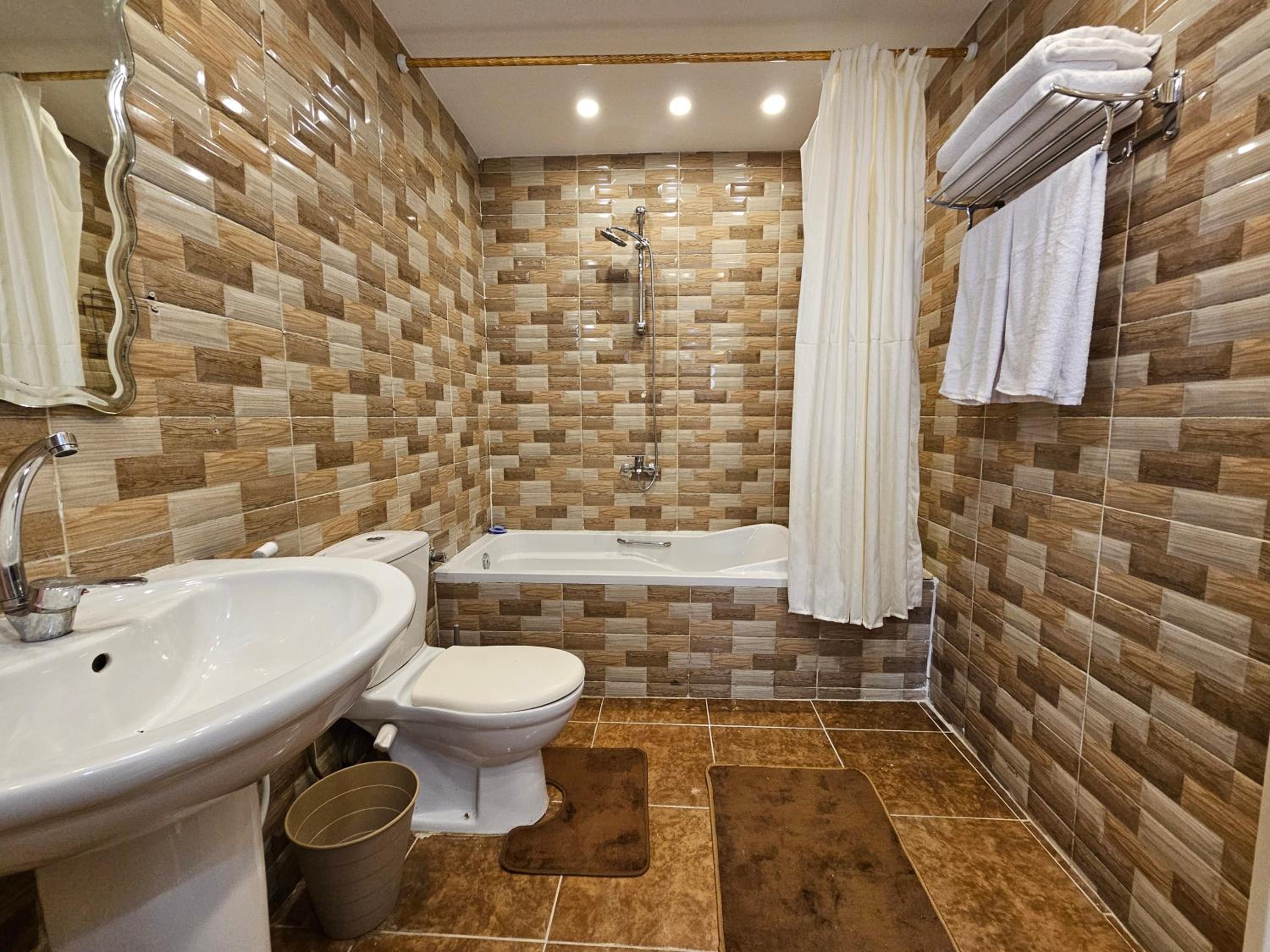 Legacy of Egypt 2 BR Rooftop with private jacuzzi view 4