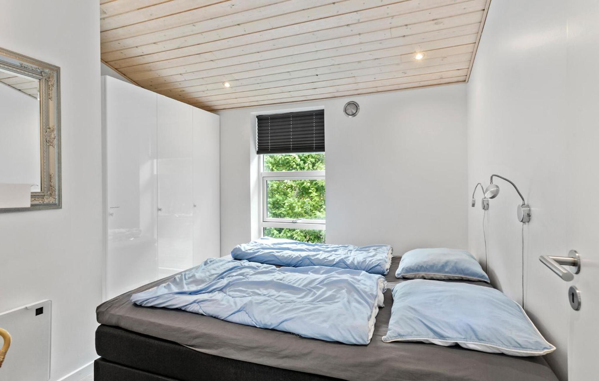 4 Bedroom Beautiful Home In Væggerløse view 4