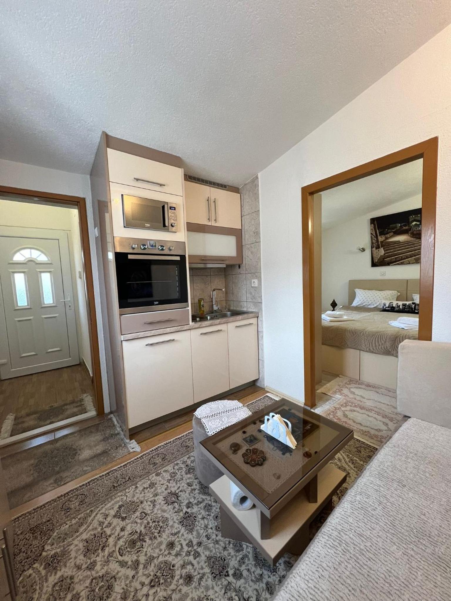 Silver Apartment near Old town Mostar