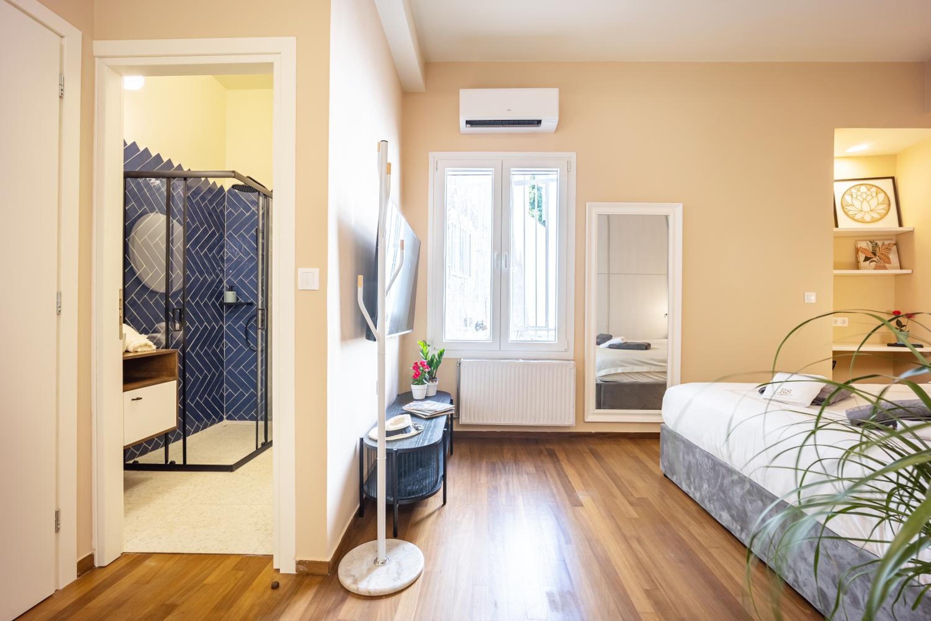 Oasis Athens - Boutique Suites