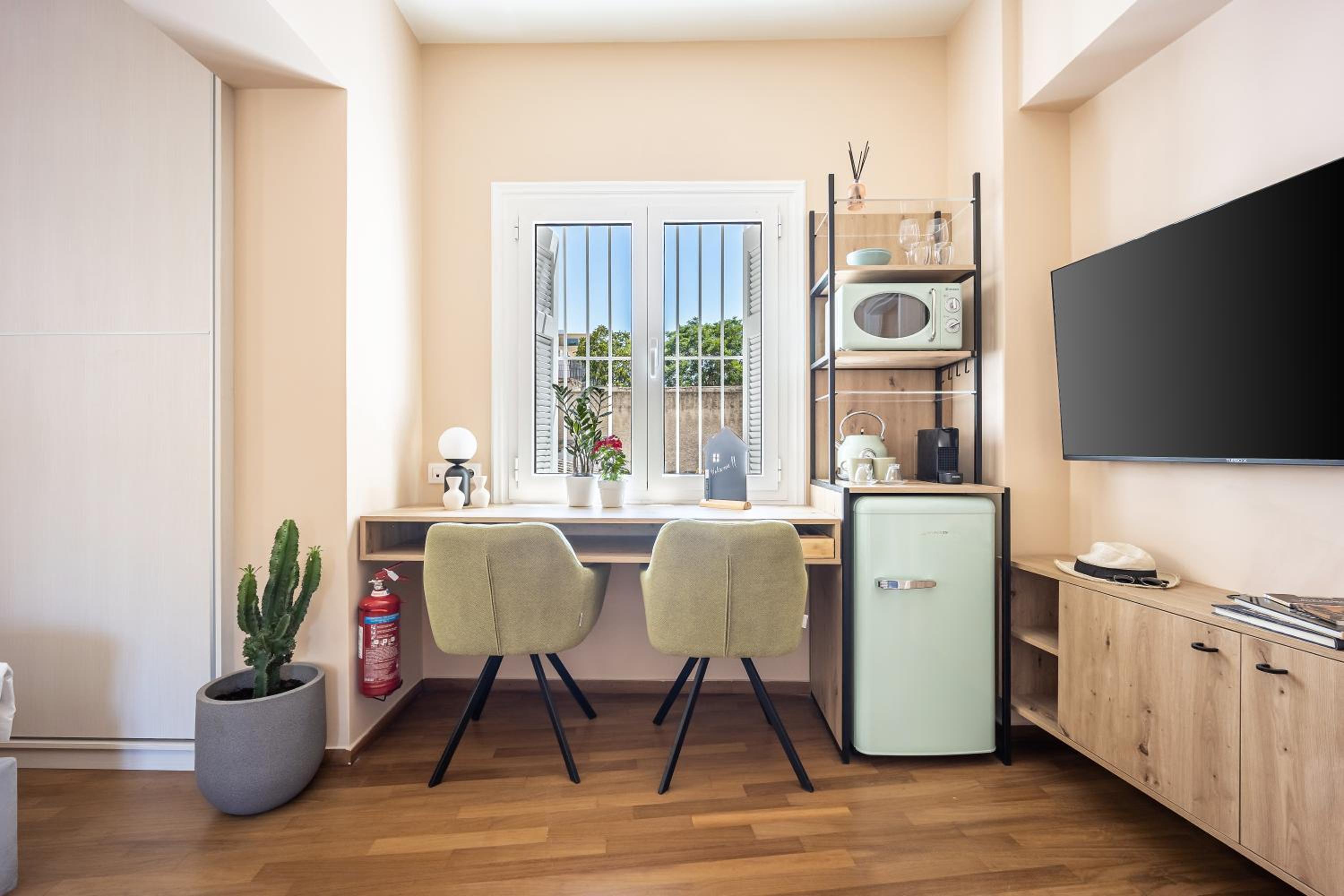 Oasis Athens - Boutique Suites
