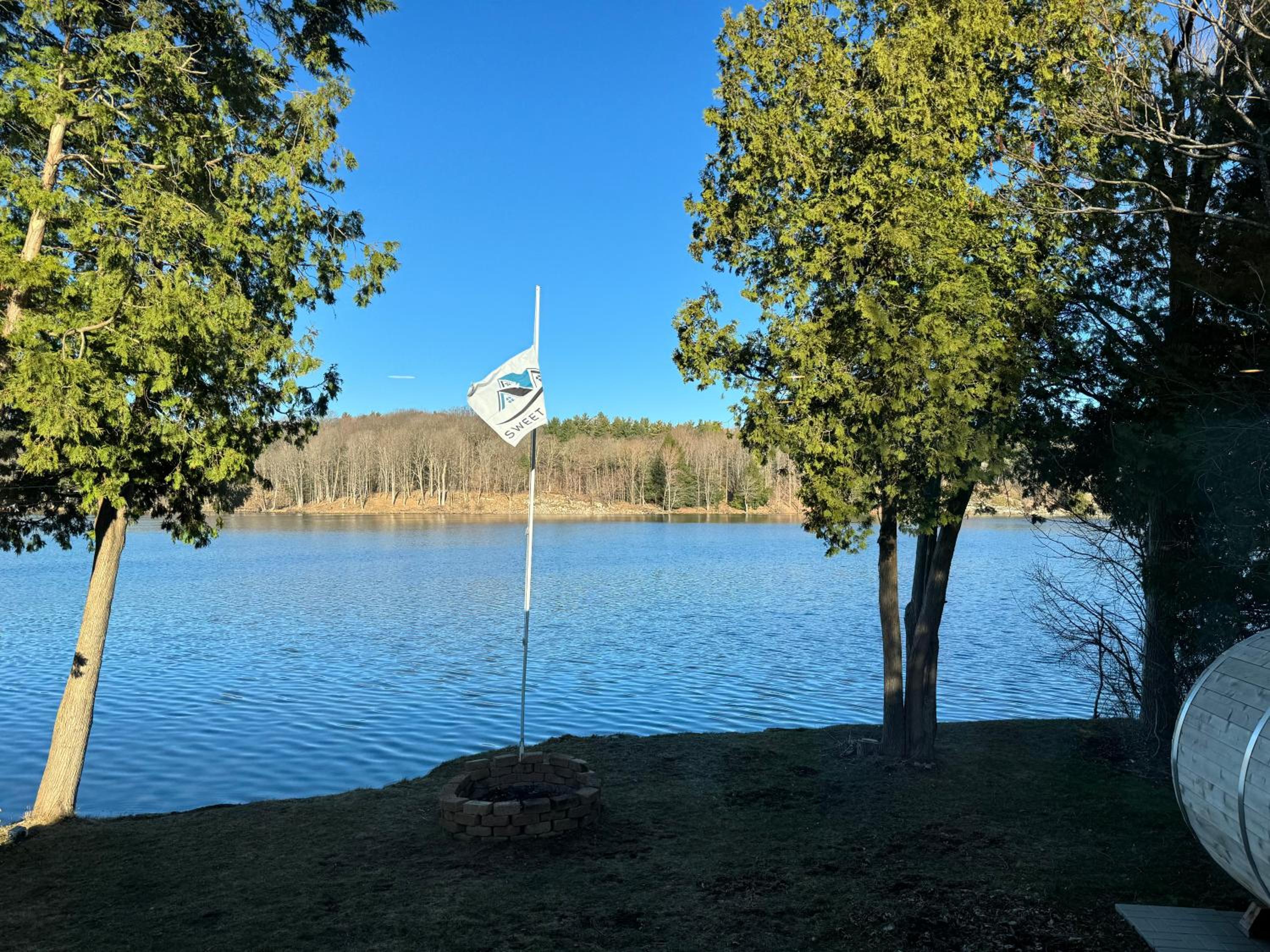 Chalet sur le bord de l'eau