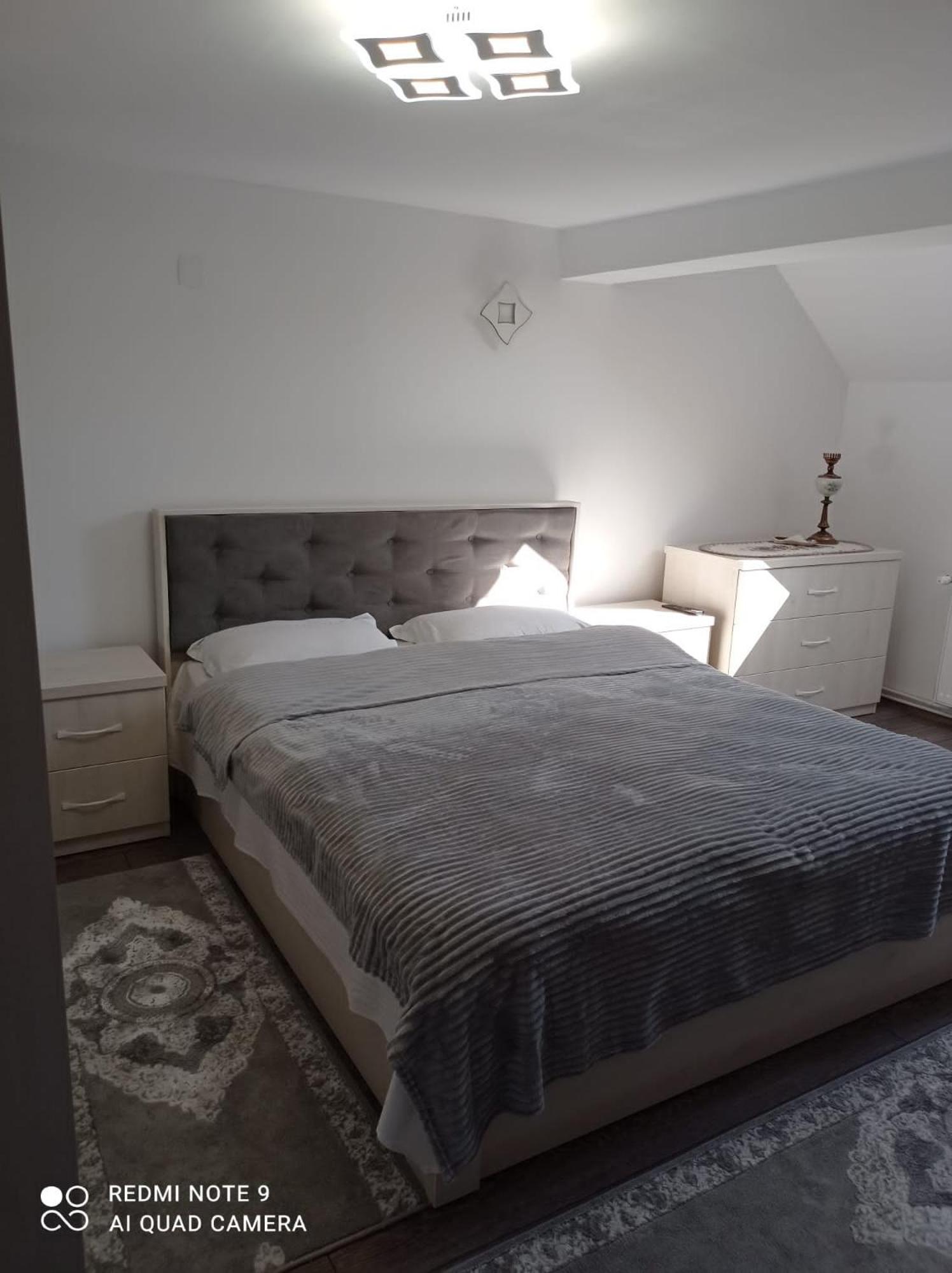 Photo 57
