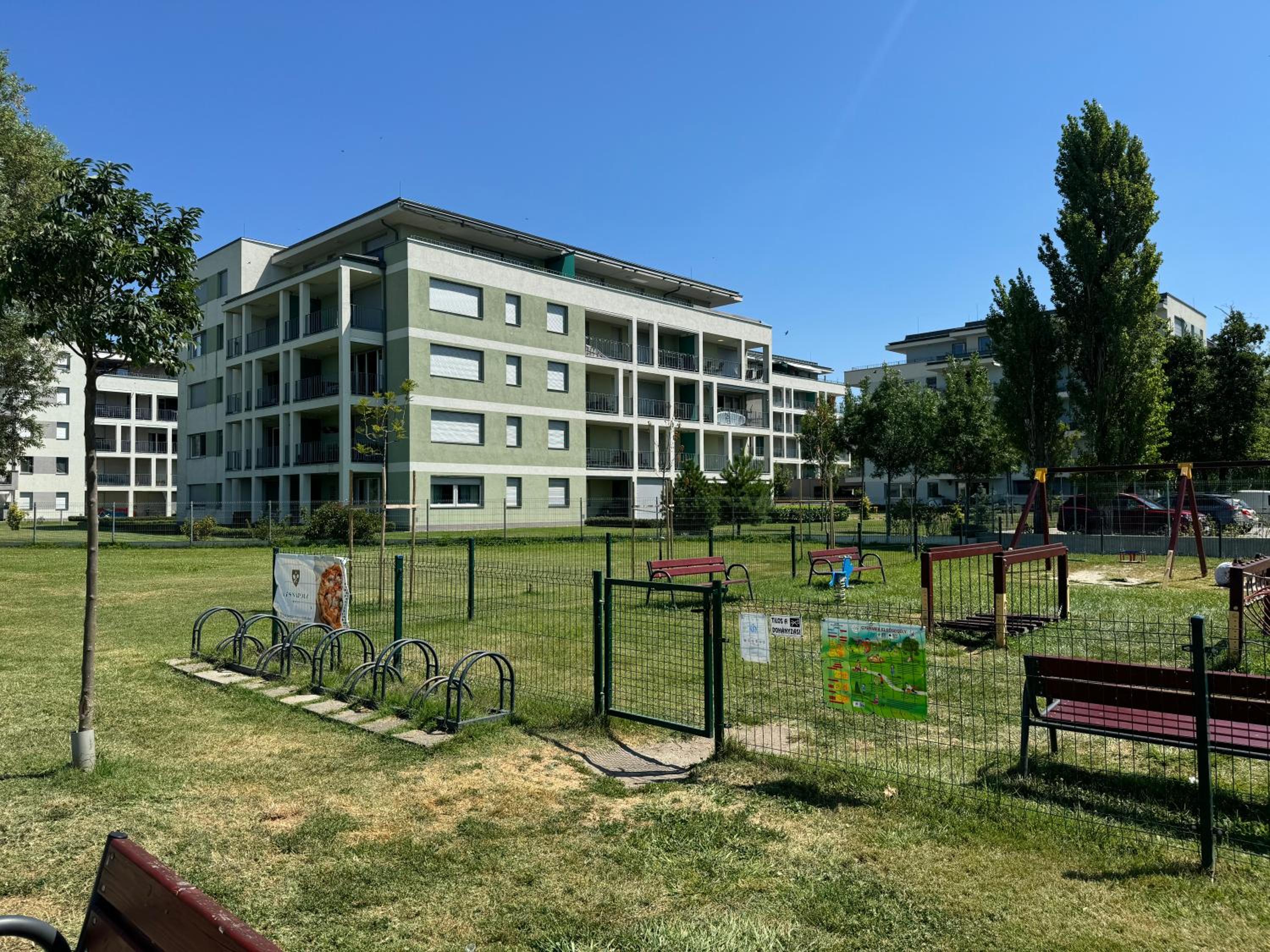 Lelle Resort Apartman