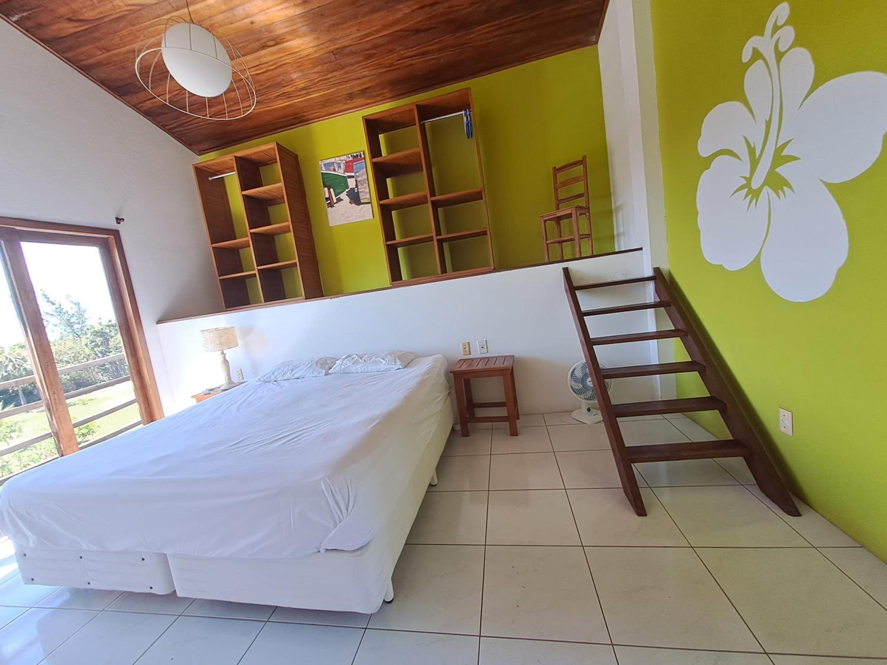Villa Caju Knots