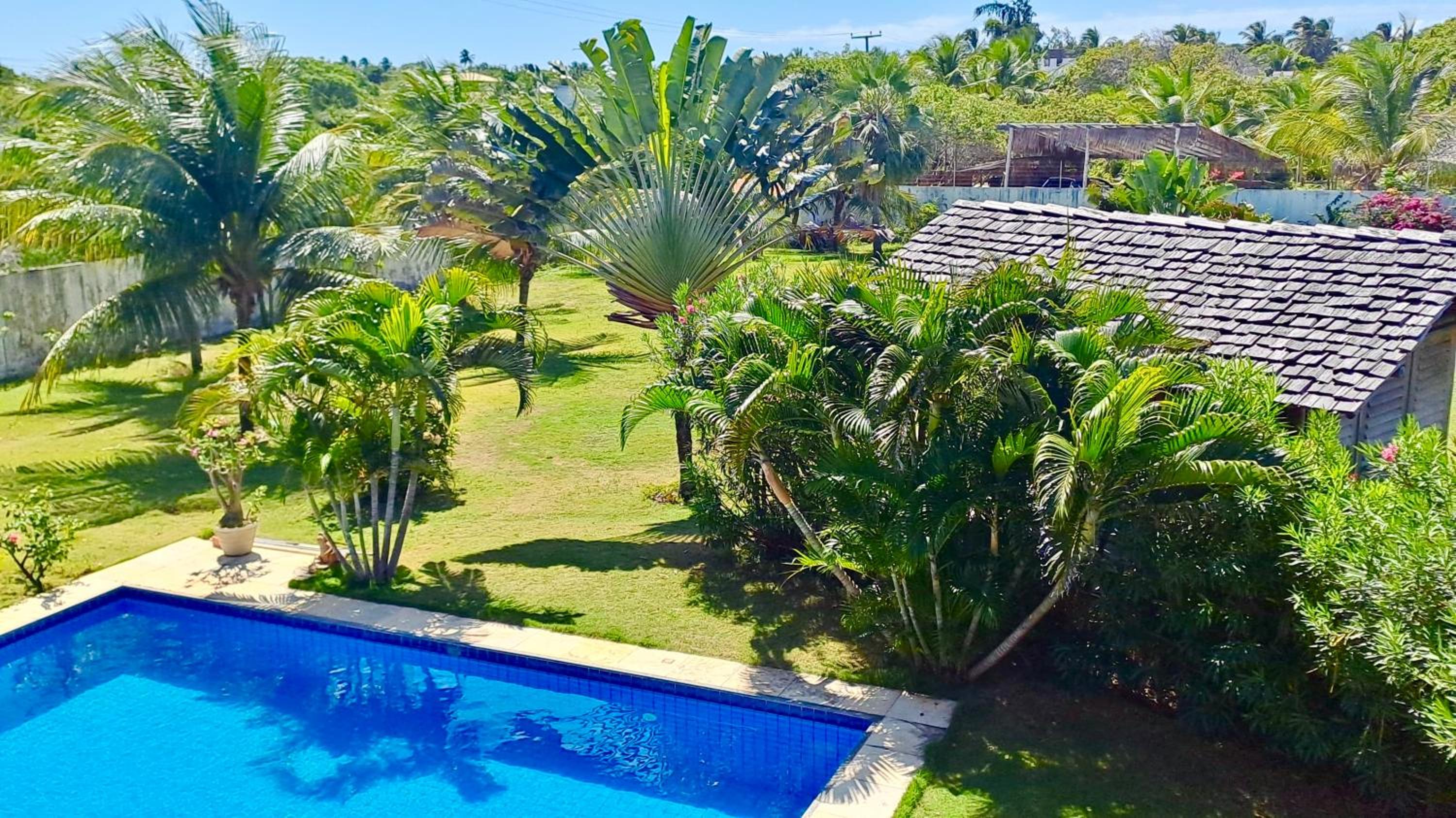 Villa Caju Knots