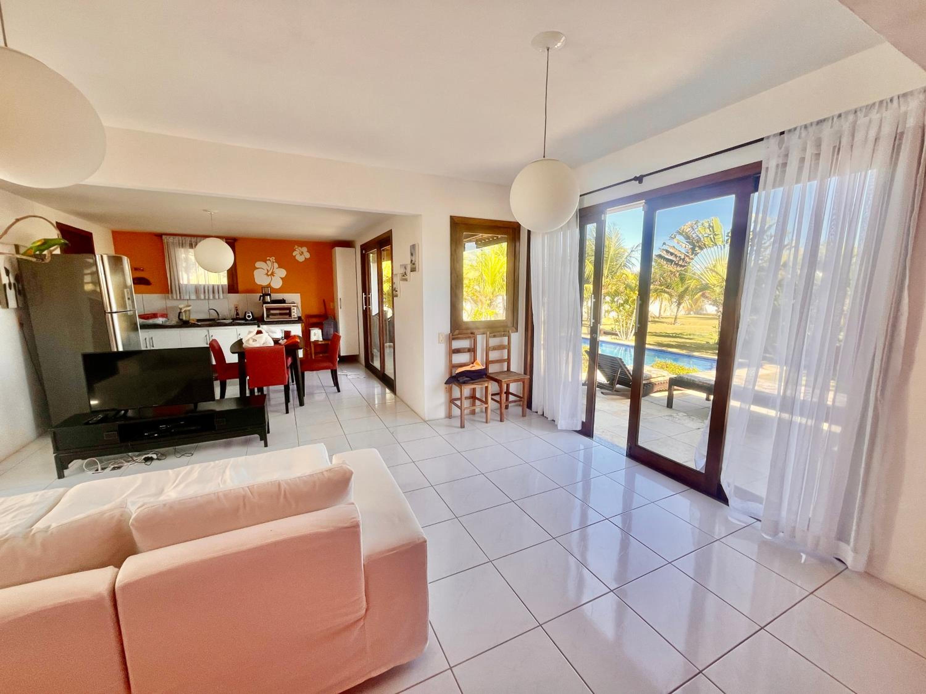 Villa Caju Knots