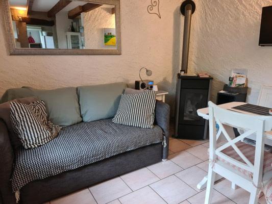 Kleines idyllisches & freistehendes 2 Zimmer Rustico mit 500m2 Umschwung