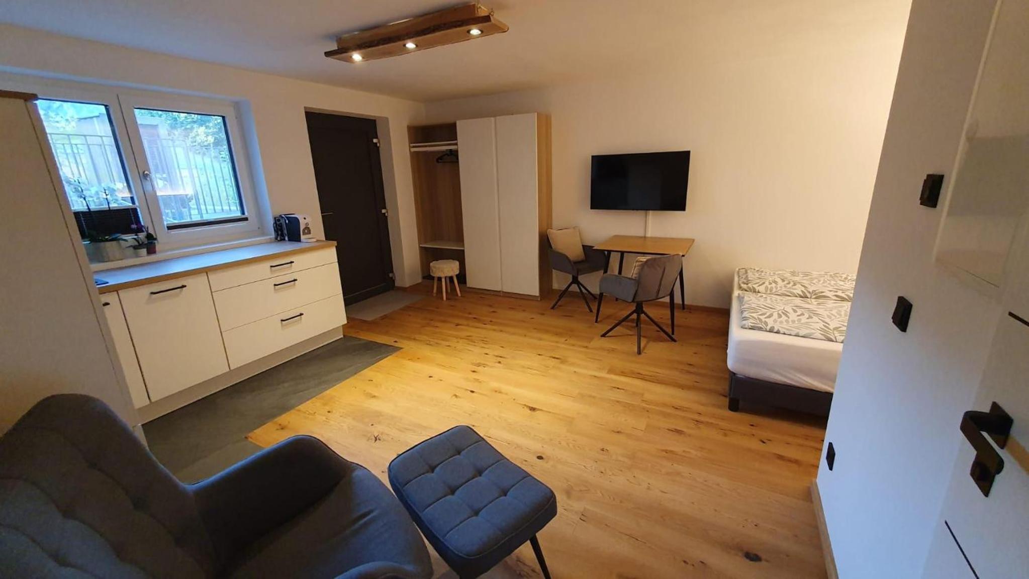 Apart Studio 71