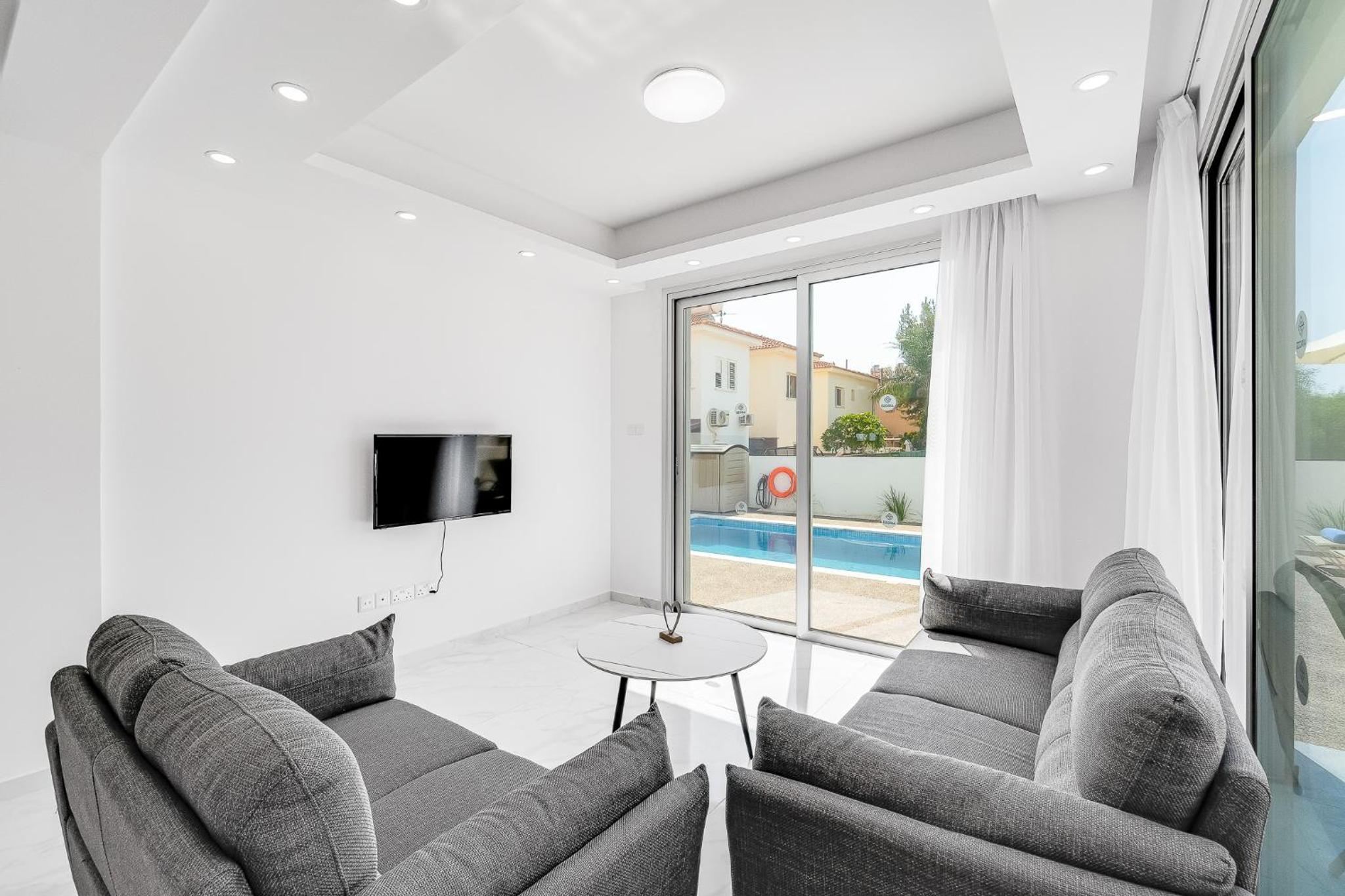Villa Seabreeze Chloe by Ezoria Villas