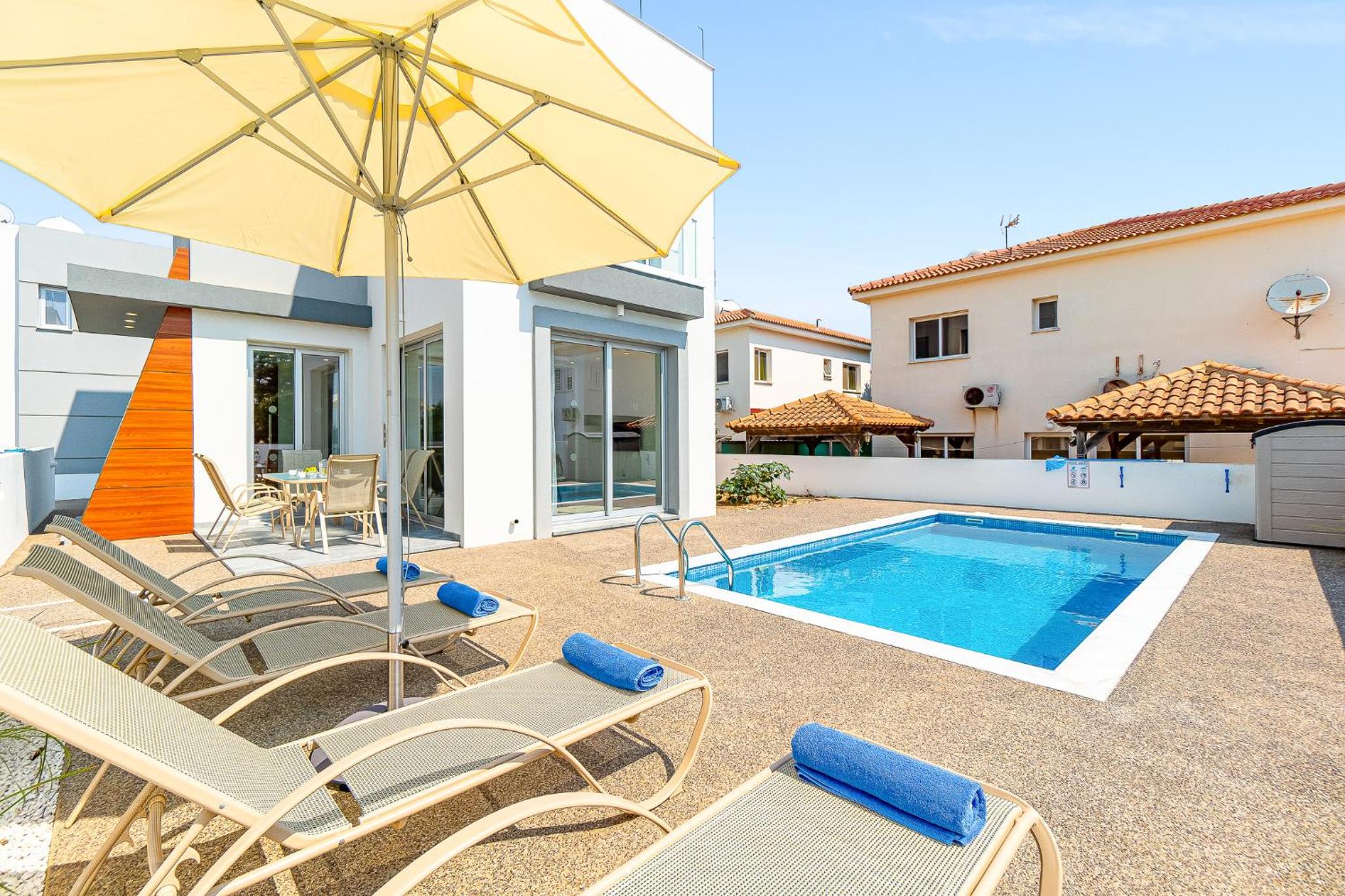 Villa Seabreeze Chloe by Ezoria Villas