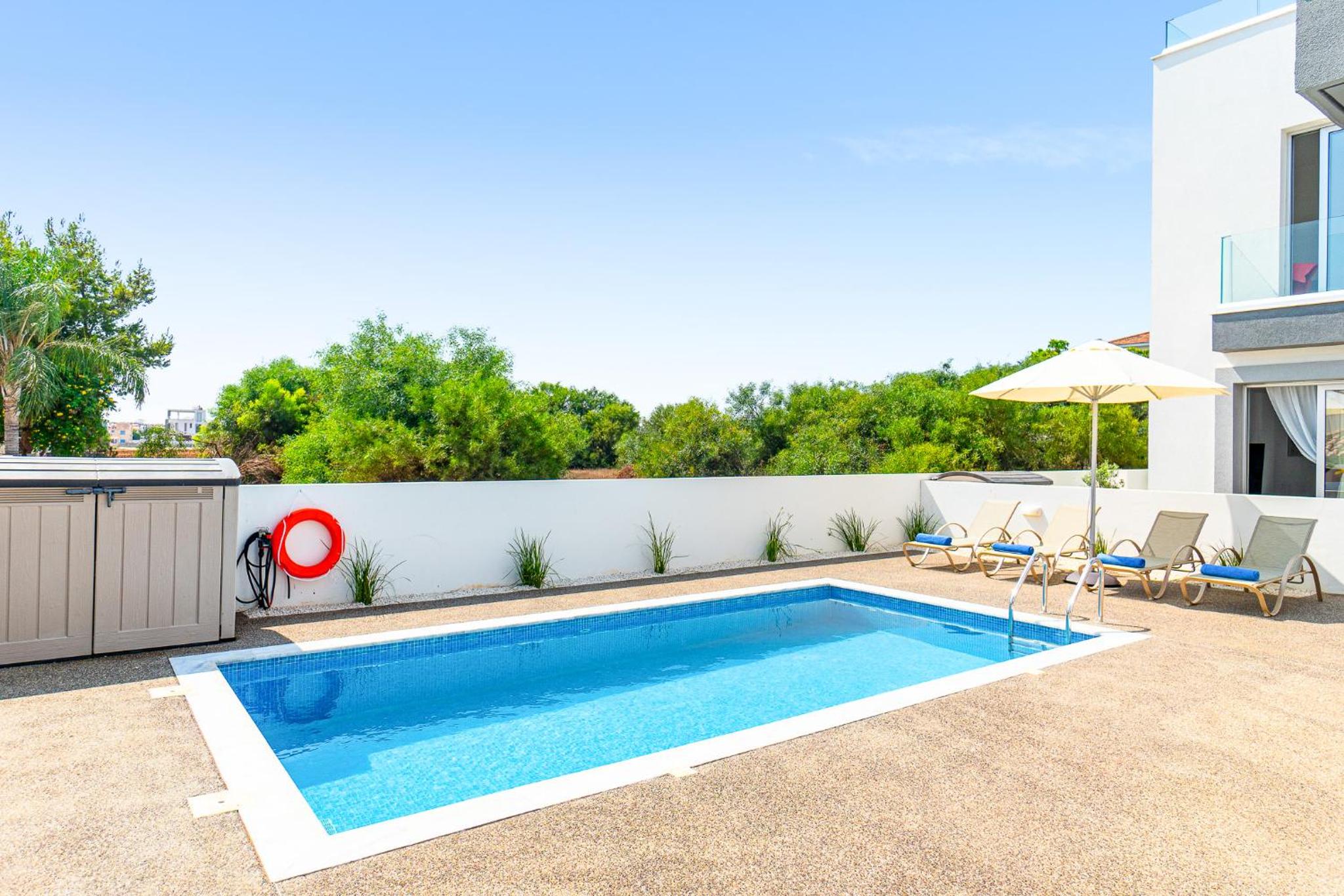 Villa Seabreeze Chloe by Ezoria Villas