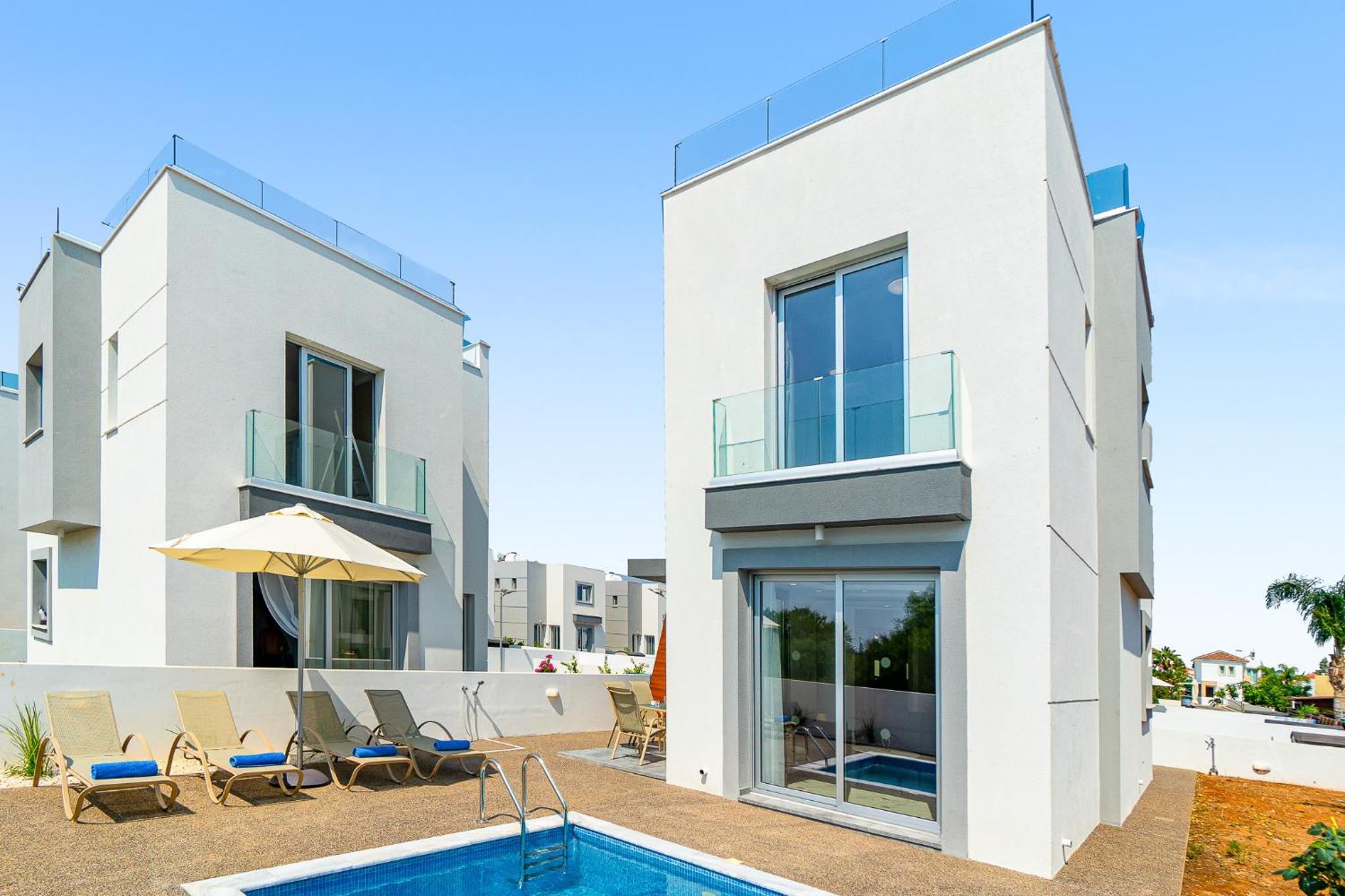 Villa Seabreeze Chloe by Ezoria Villas