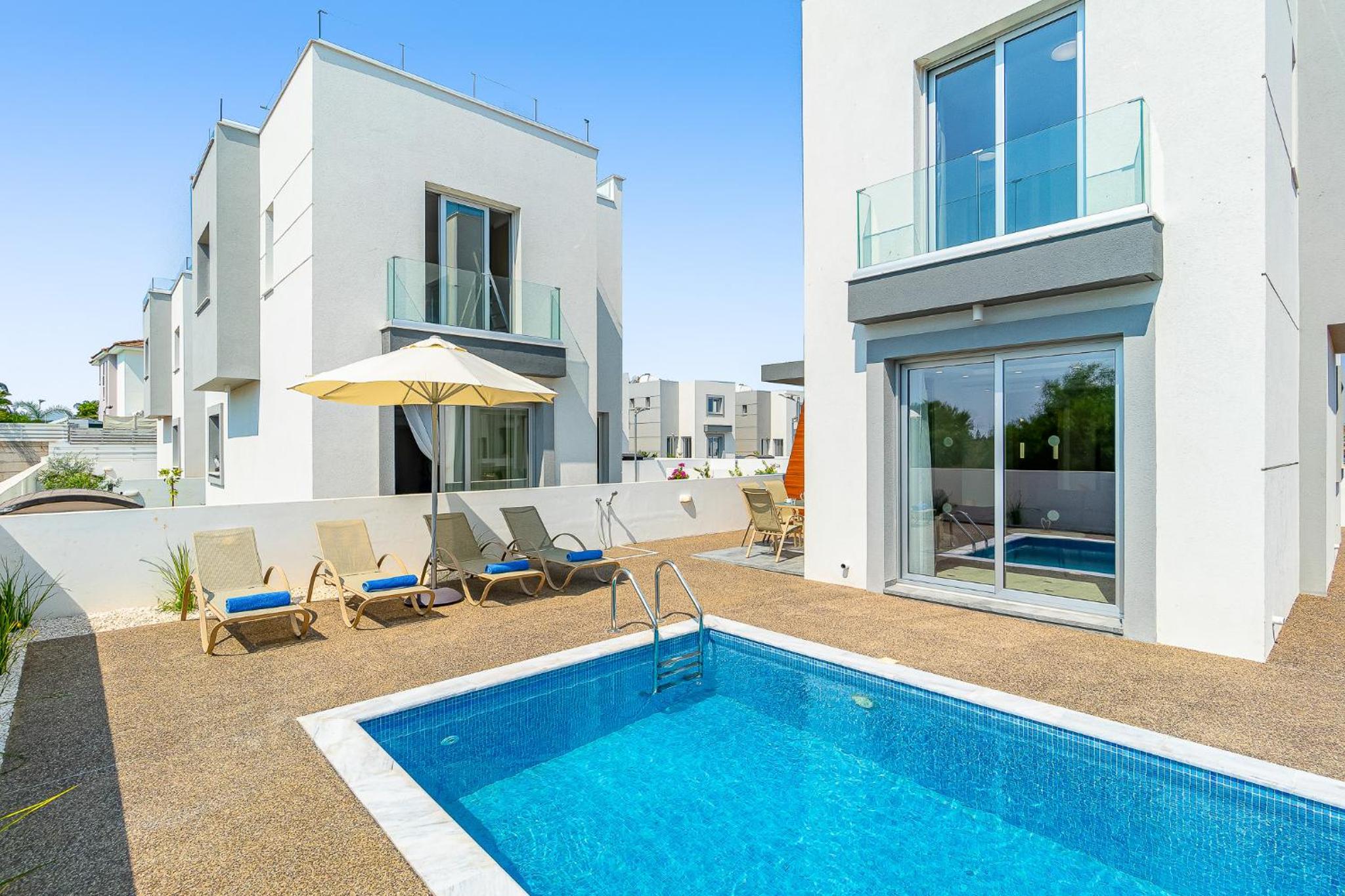 Villa Seabreeze Chloe by Ezoria Villas