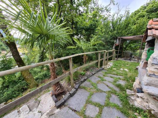 Kleines idyllisches & freistehendes 2 Zimmer Rustico mit 500m2 Umschwung