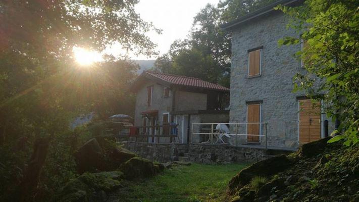 Kleines idyllisches & freistehendes 2 Zimmer Rustico mit 500m2 Umschwung