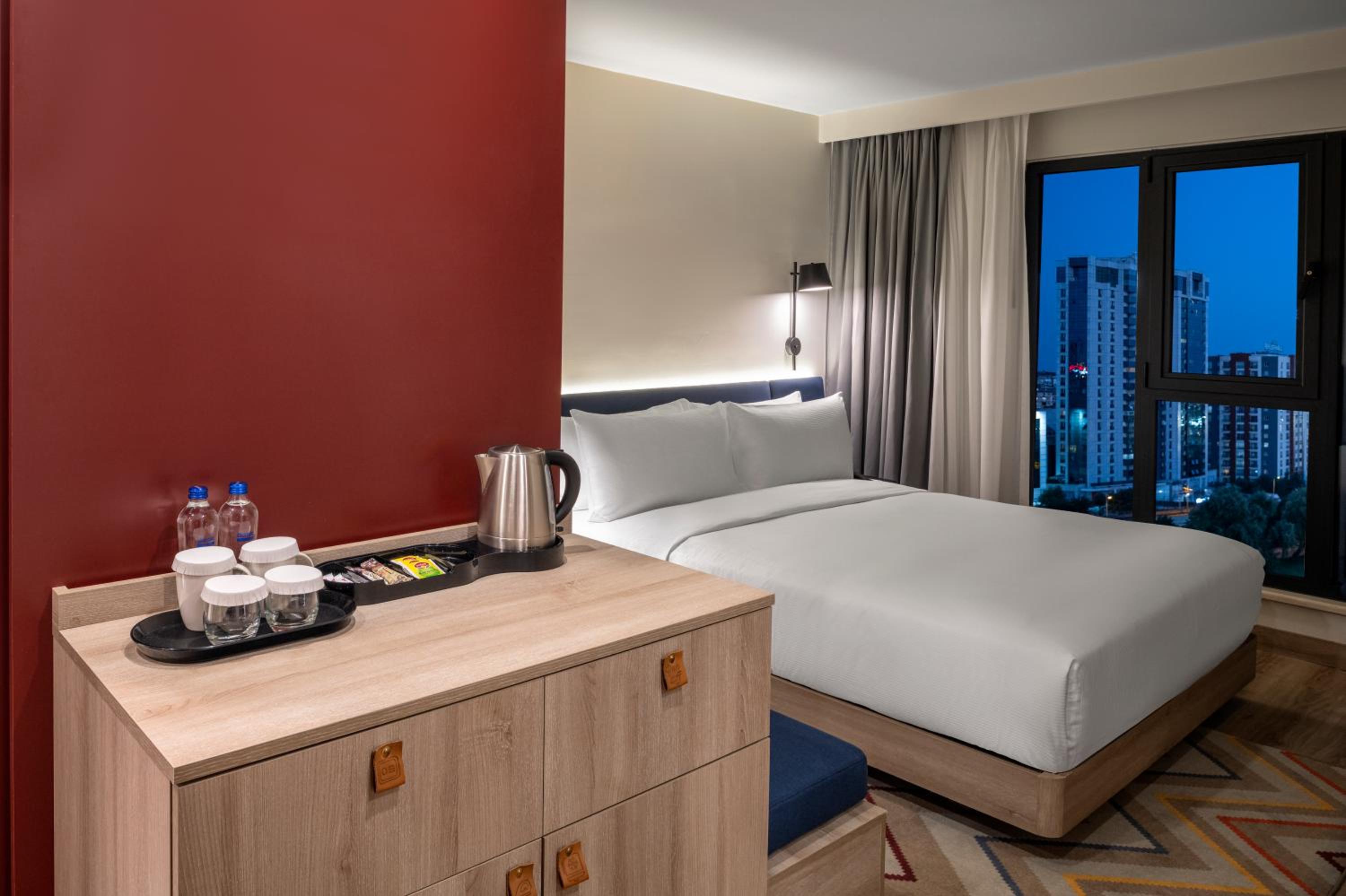 Hampton By Hilton Istanbul Merter - Image 24